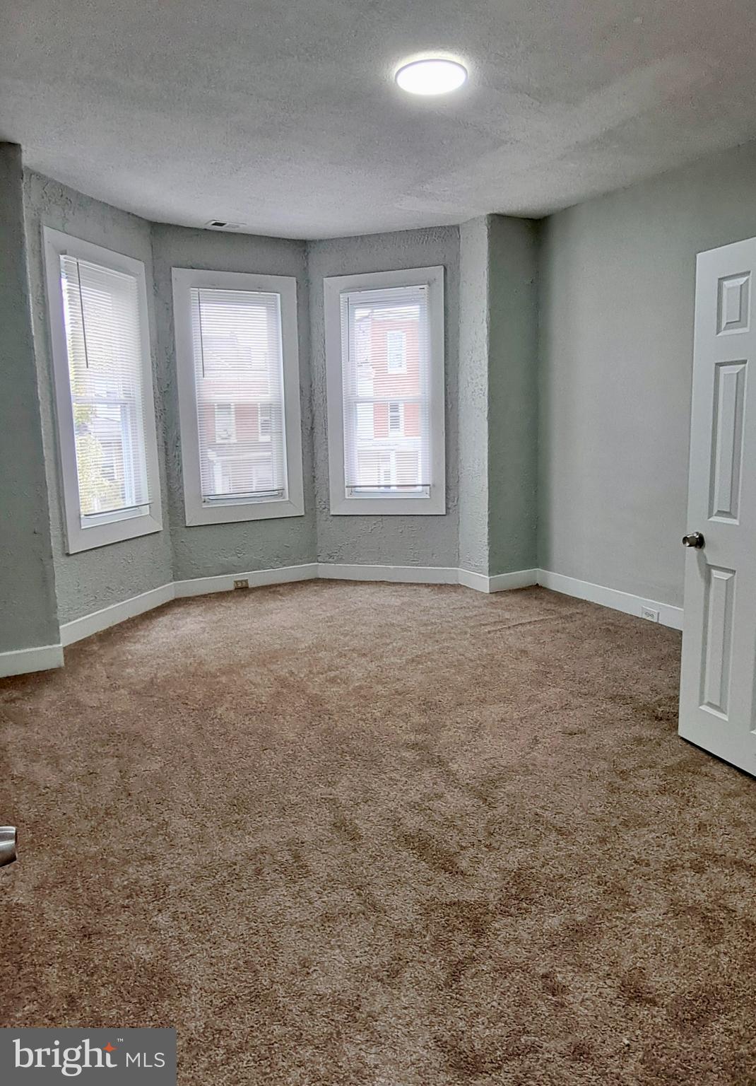 ROSEMONT - Residential Lease