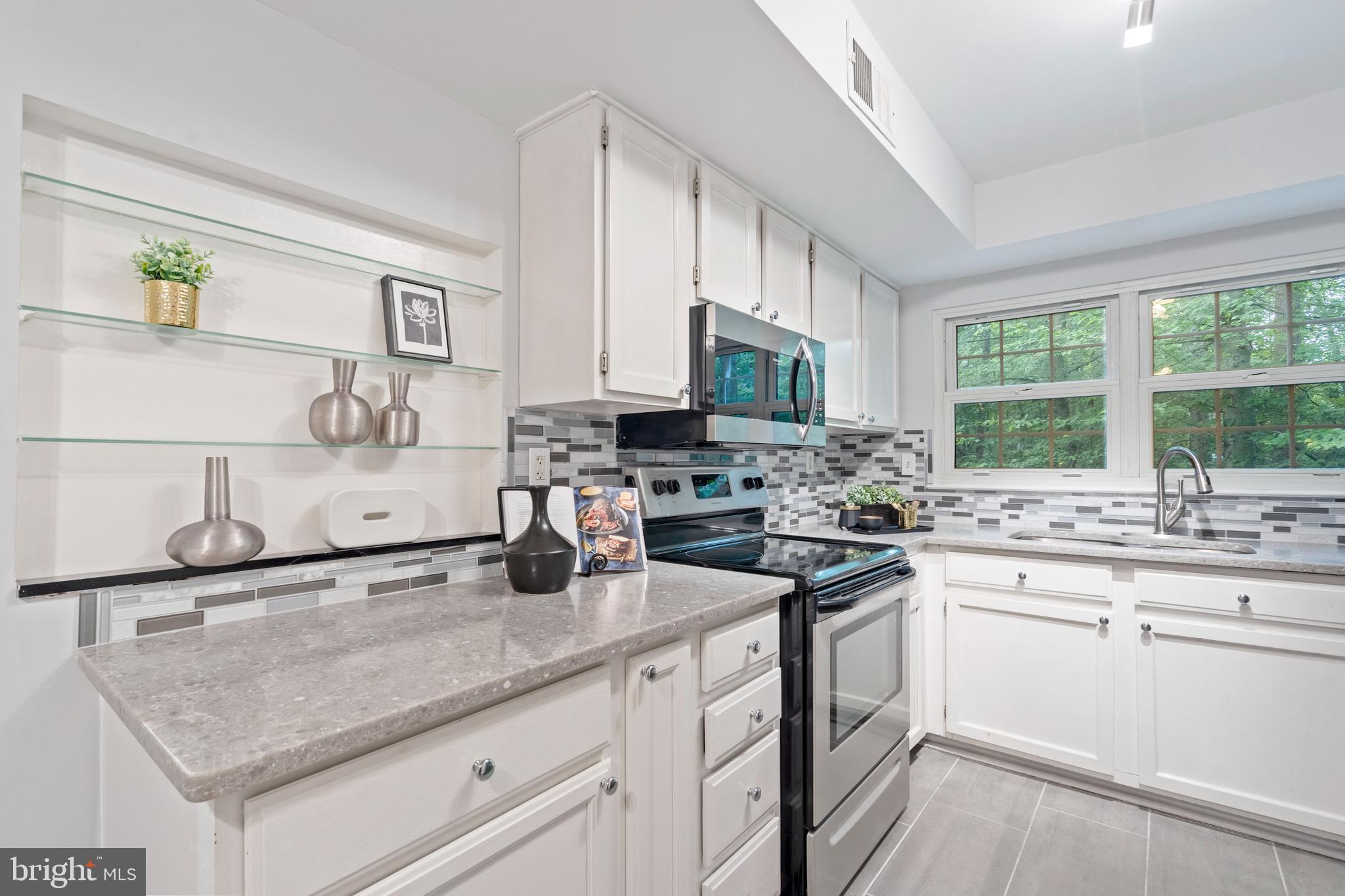 12213 STEVENSON COURT 12213