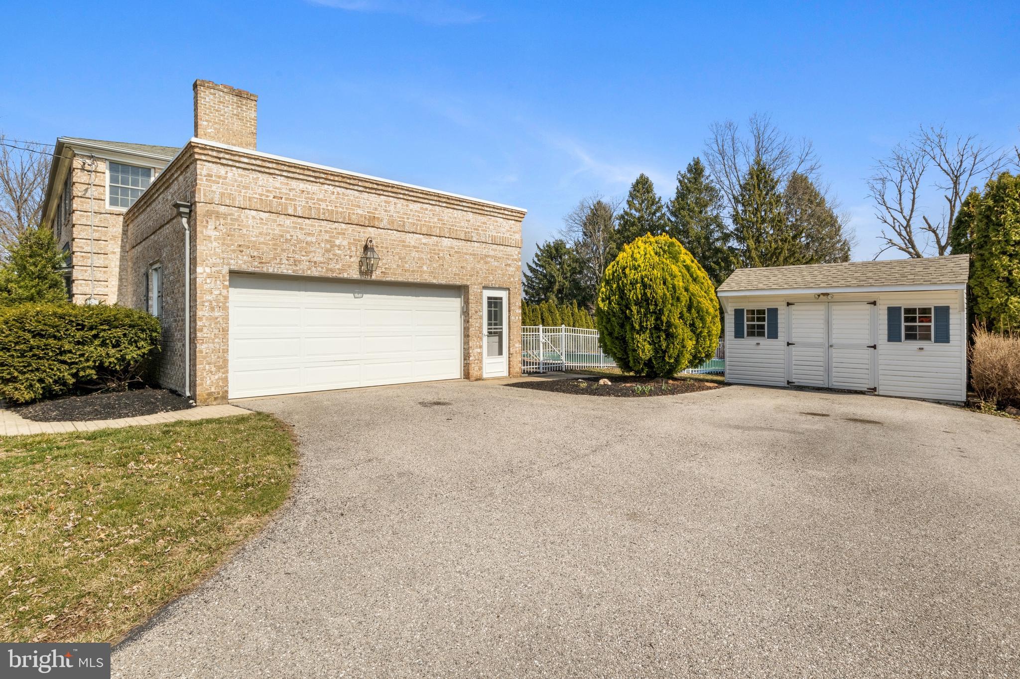 MARLBOROUGH WEST - Residential