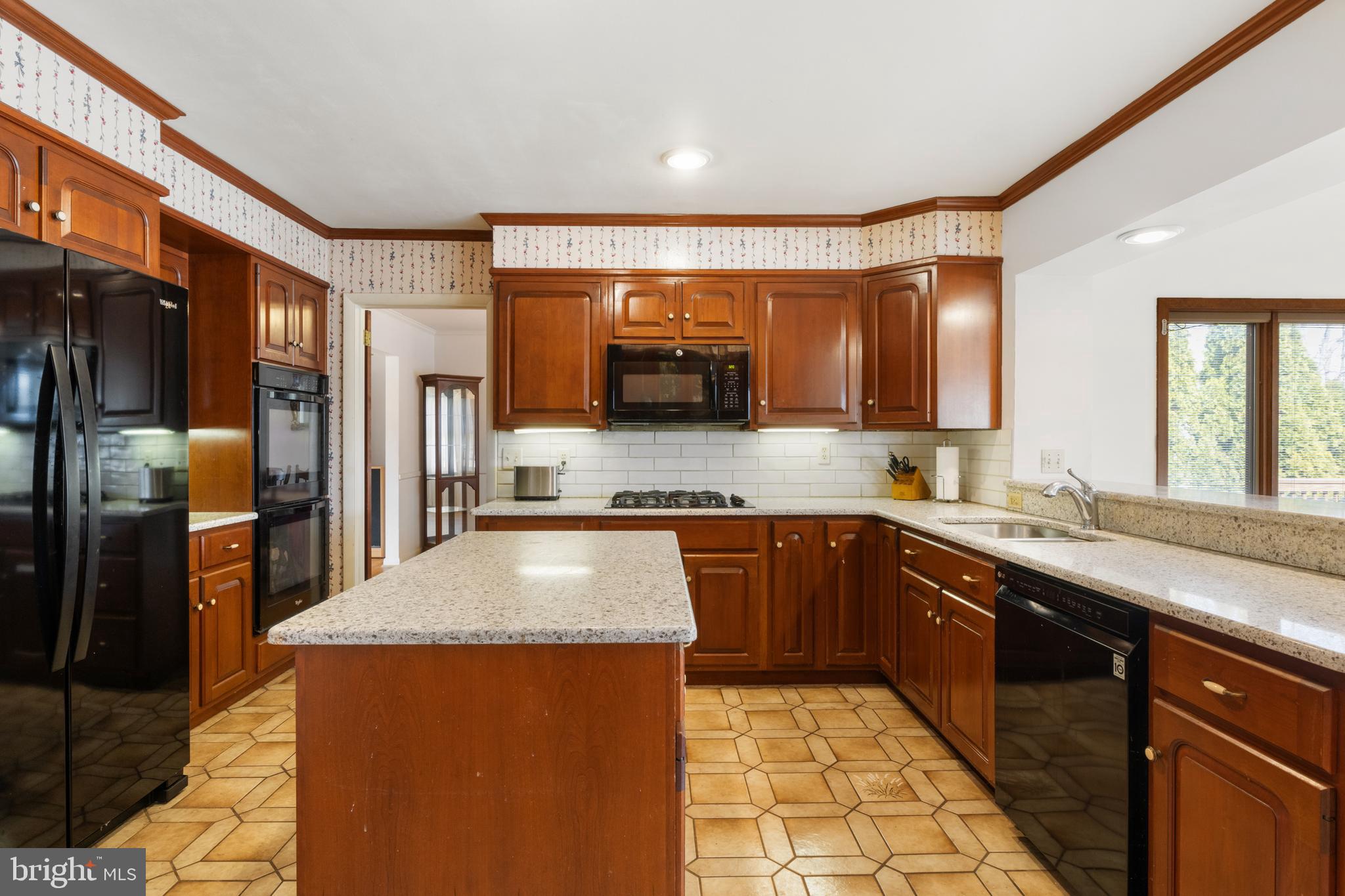 MARLBOROUGH WEST - Residential