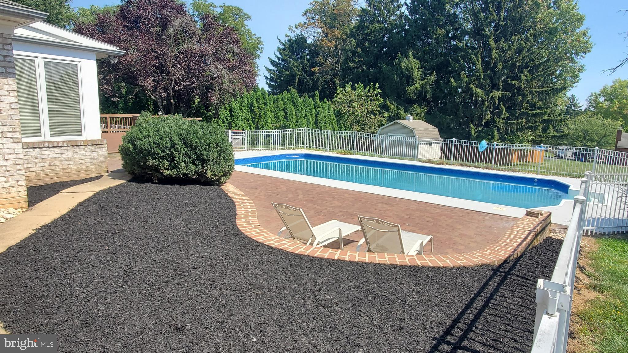 MARLBOROUGH WEST - Residential