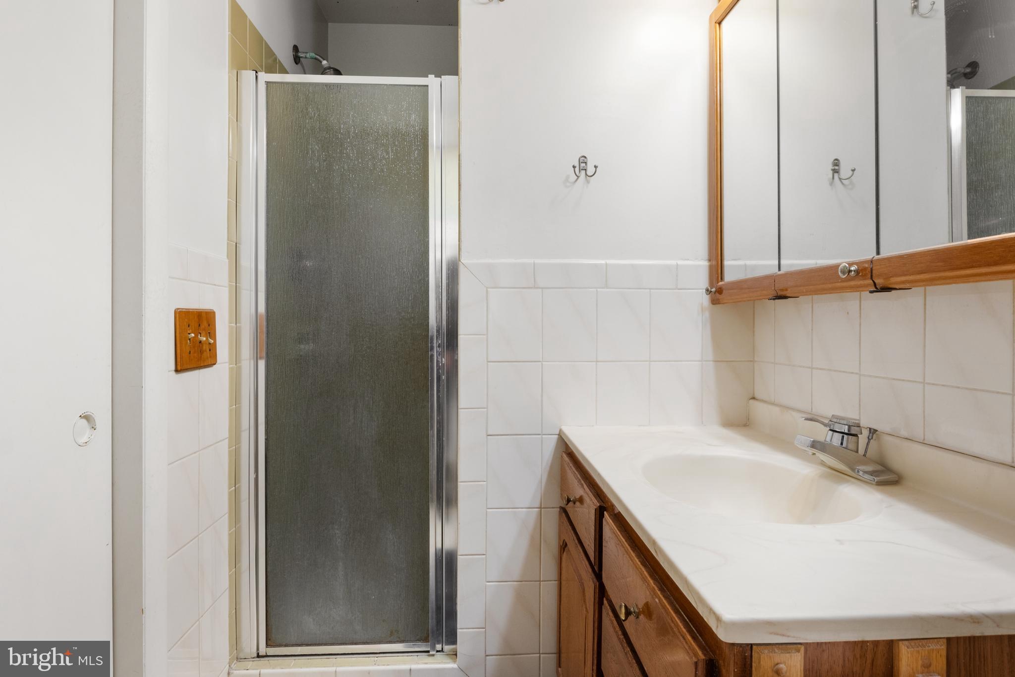 MARLBOROUGH WEST - Residential