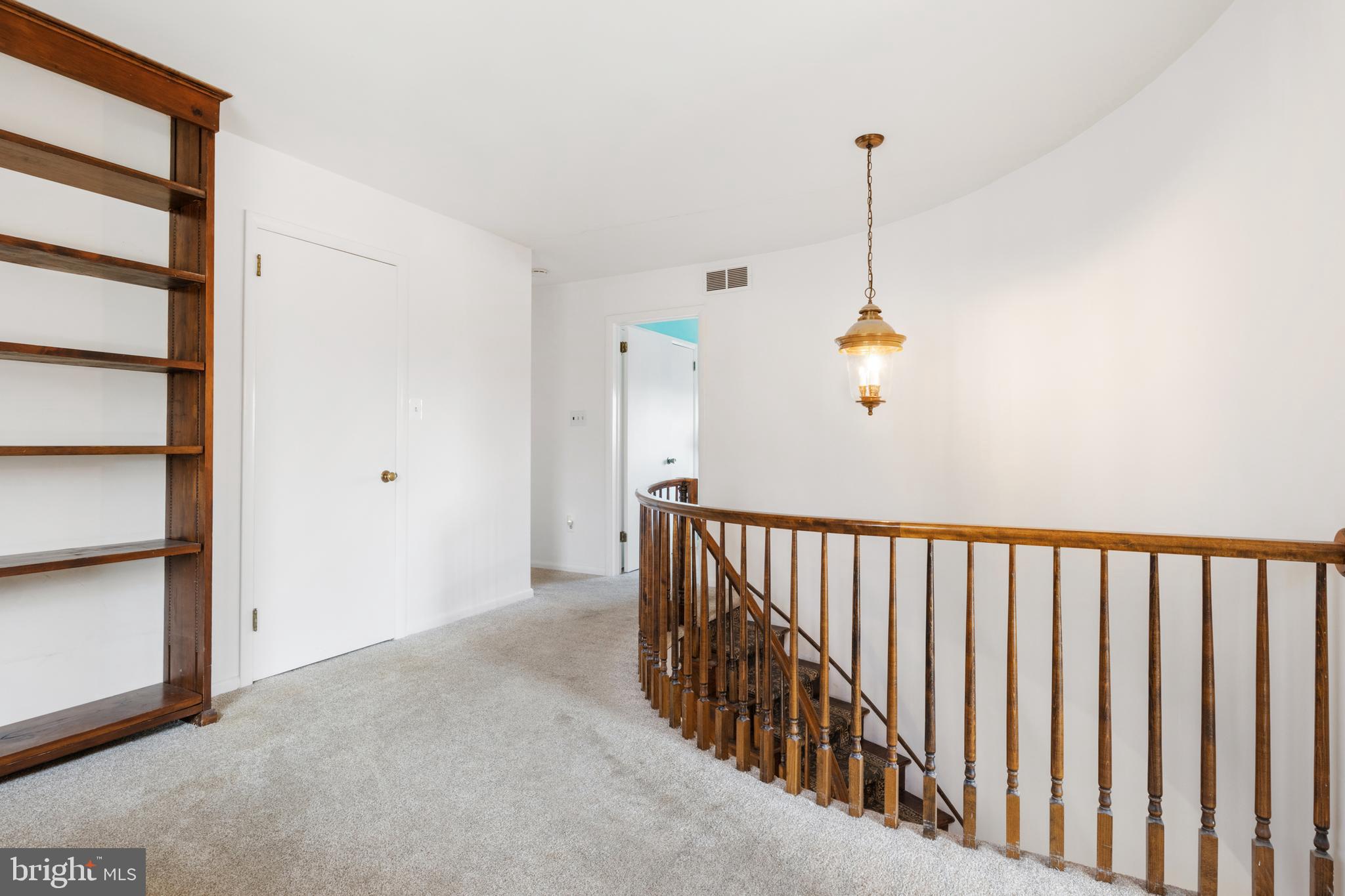 MARLBOROUGH WEST - Residential