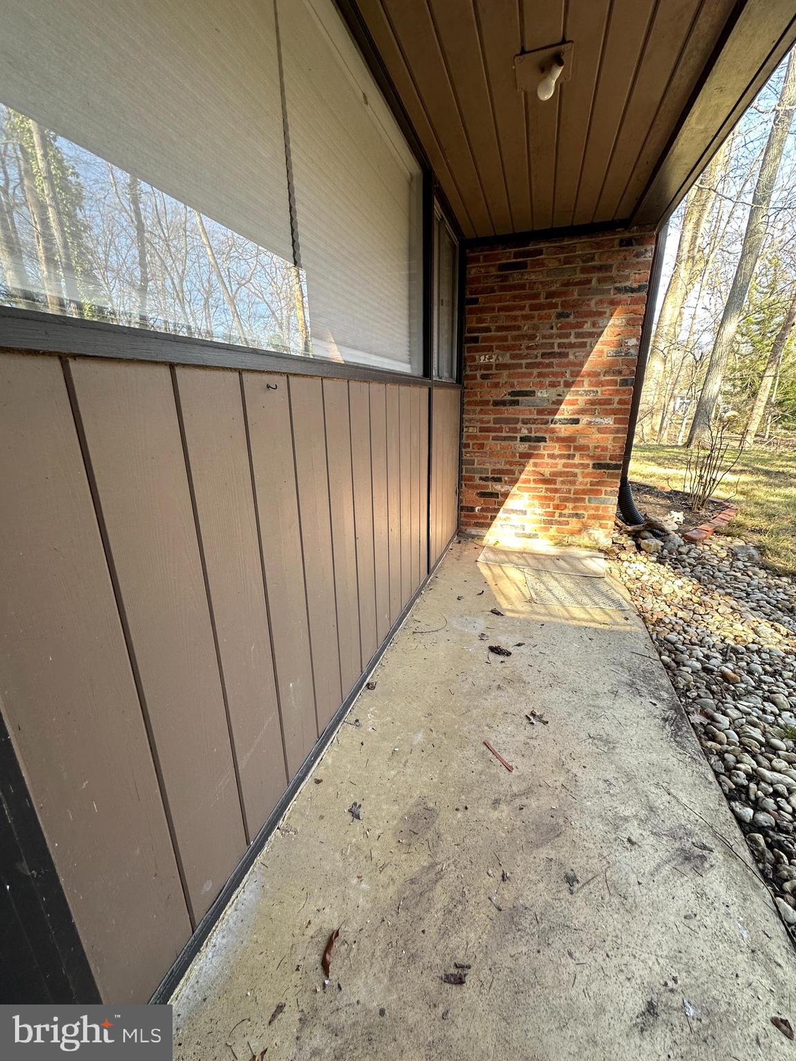 HOLMES RUN ACRES - Residential Lease