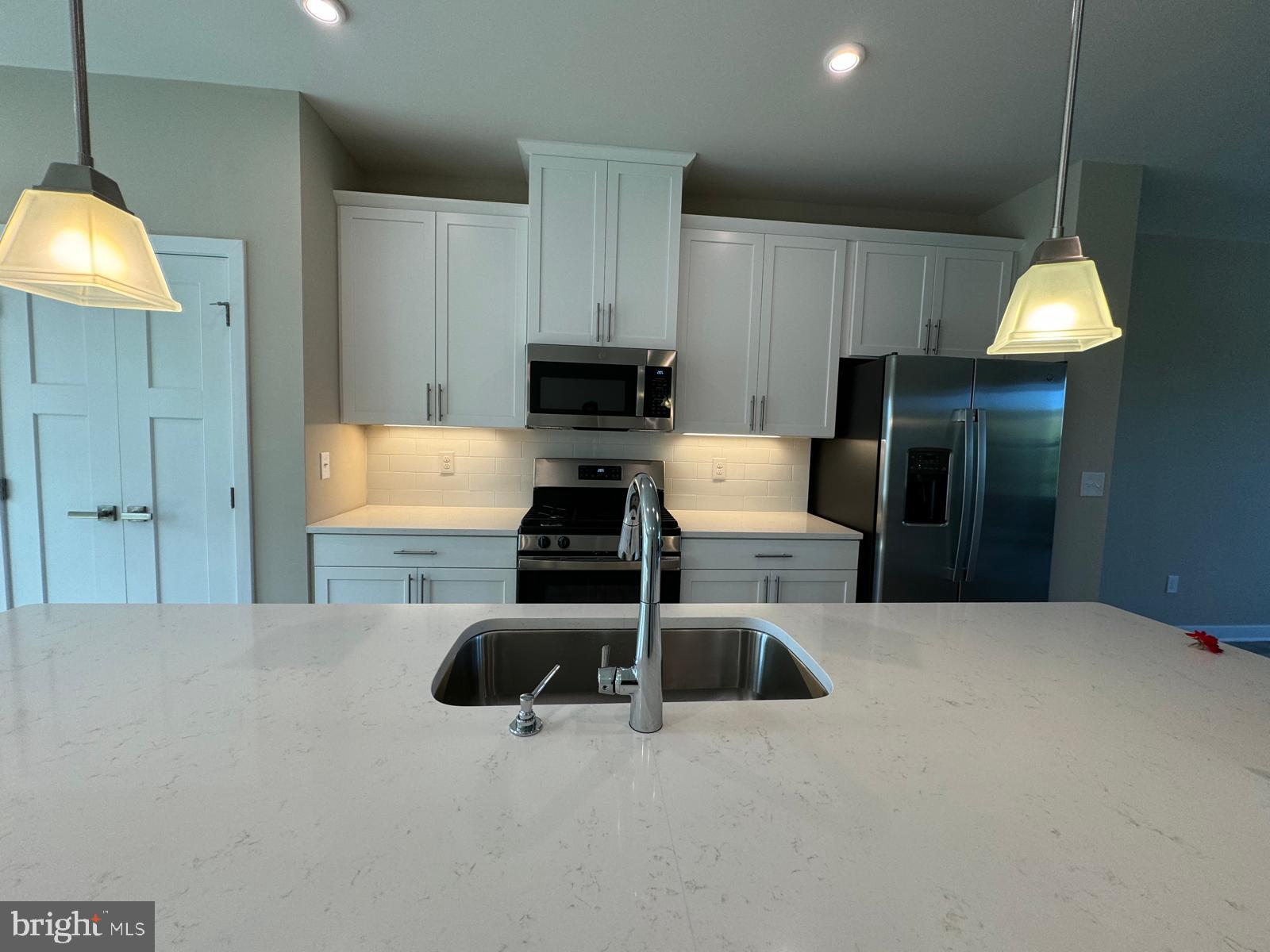 BAYSIDE - Residential