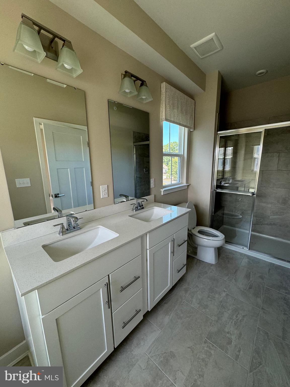 BAYSIDE - Residential