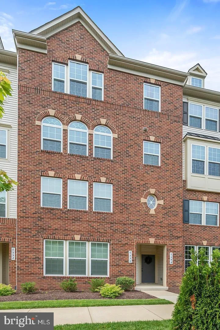 Gainesville, Virginia 20155, United States, 3 Bedrooms Bedrooms, ,3 BathroomsBathrooms,Residential,Active,159414