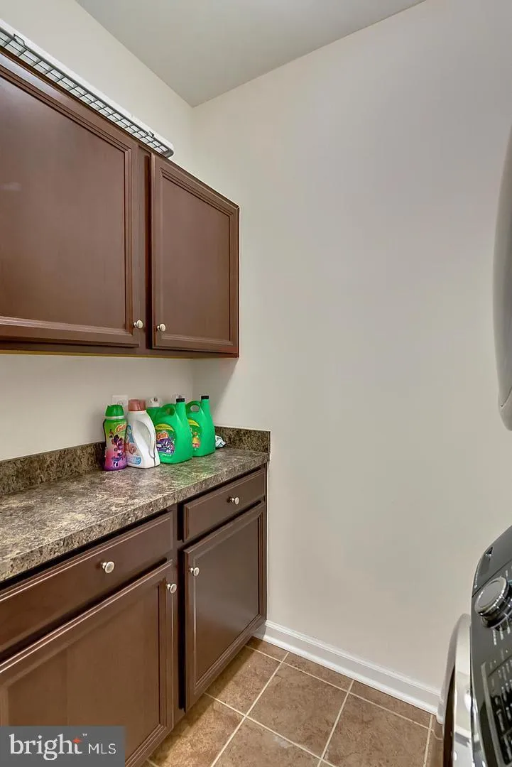 Gainesville, Virginia 20155, United States, 3 Bedrooms Bedrooms, ,3 BathroomsBathrooms,Residential,Active,159414