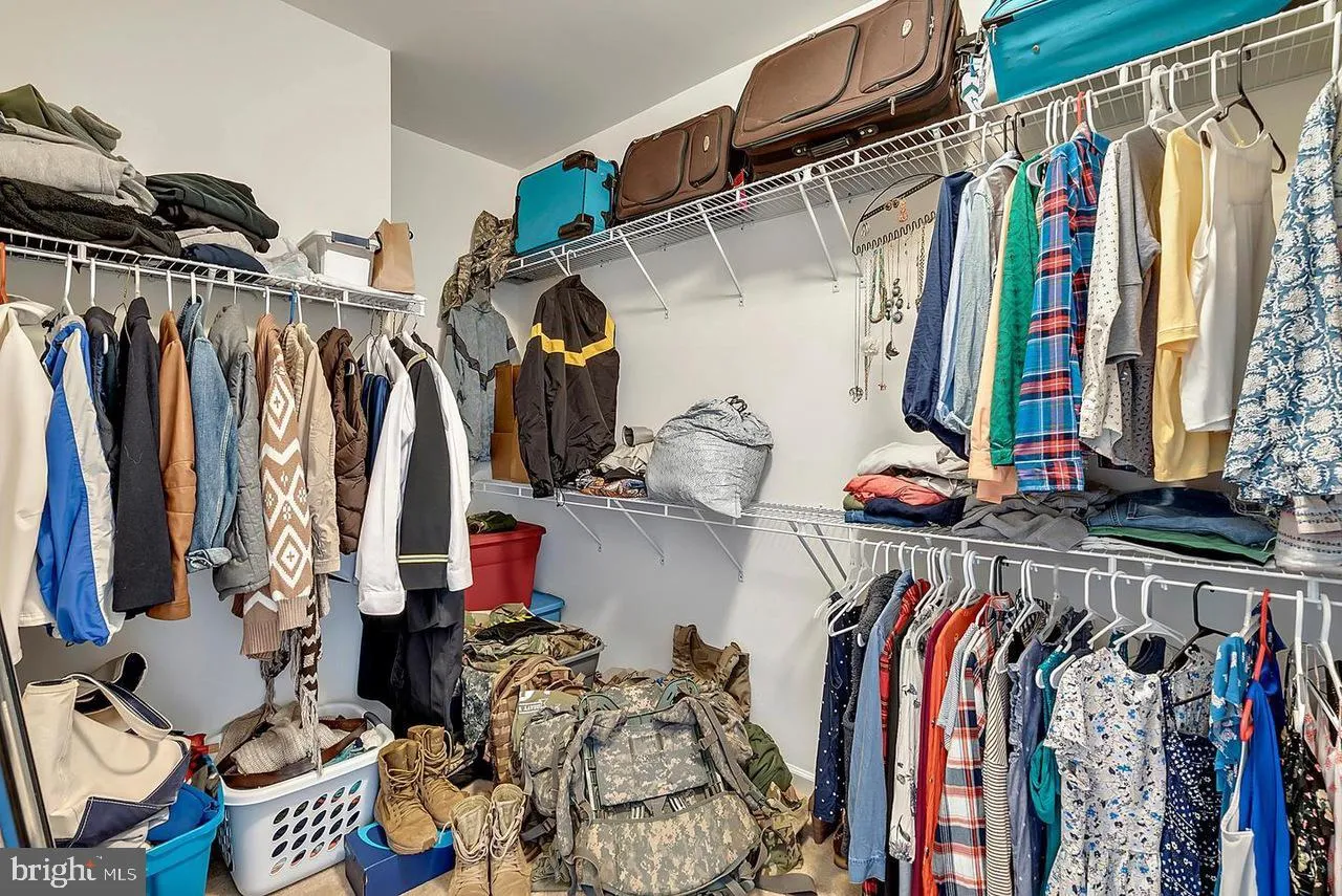 Gainesville, Virginia 20155, United States, 3 Bedrooms Bedrooms, ,3 BathroomsBathrooms,Residential,Active,159414