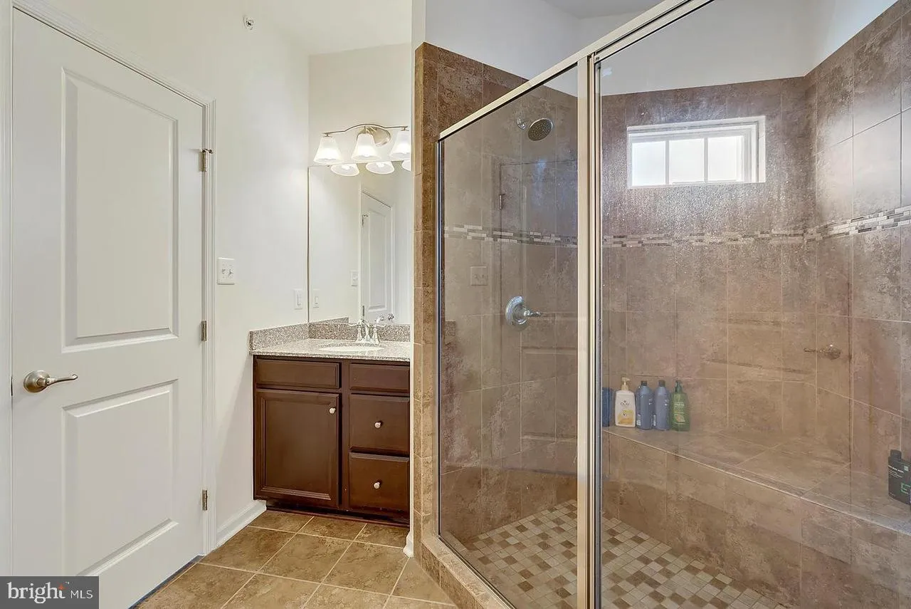 Gainesville, Virginia 20155, United States, 3 Bedrooms Bedrooms, ,3 BathroomsBathrooms,Residential,Active,159414