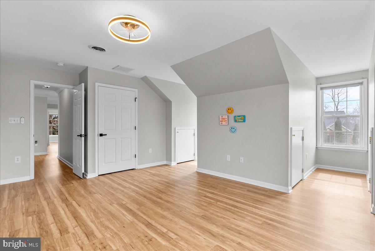 RAVENWING - Residential