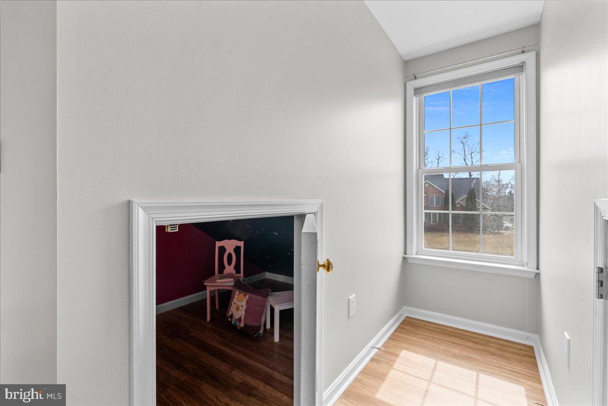 RAVENWING - Residential