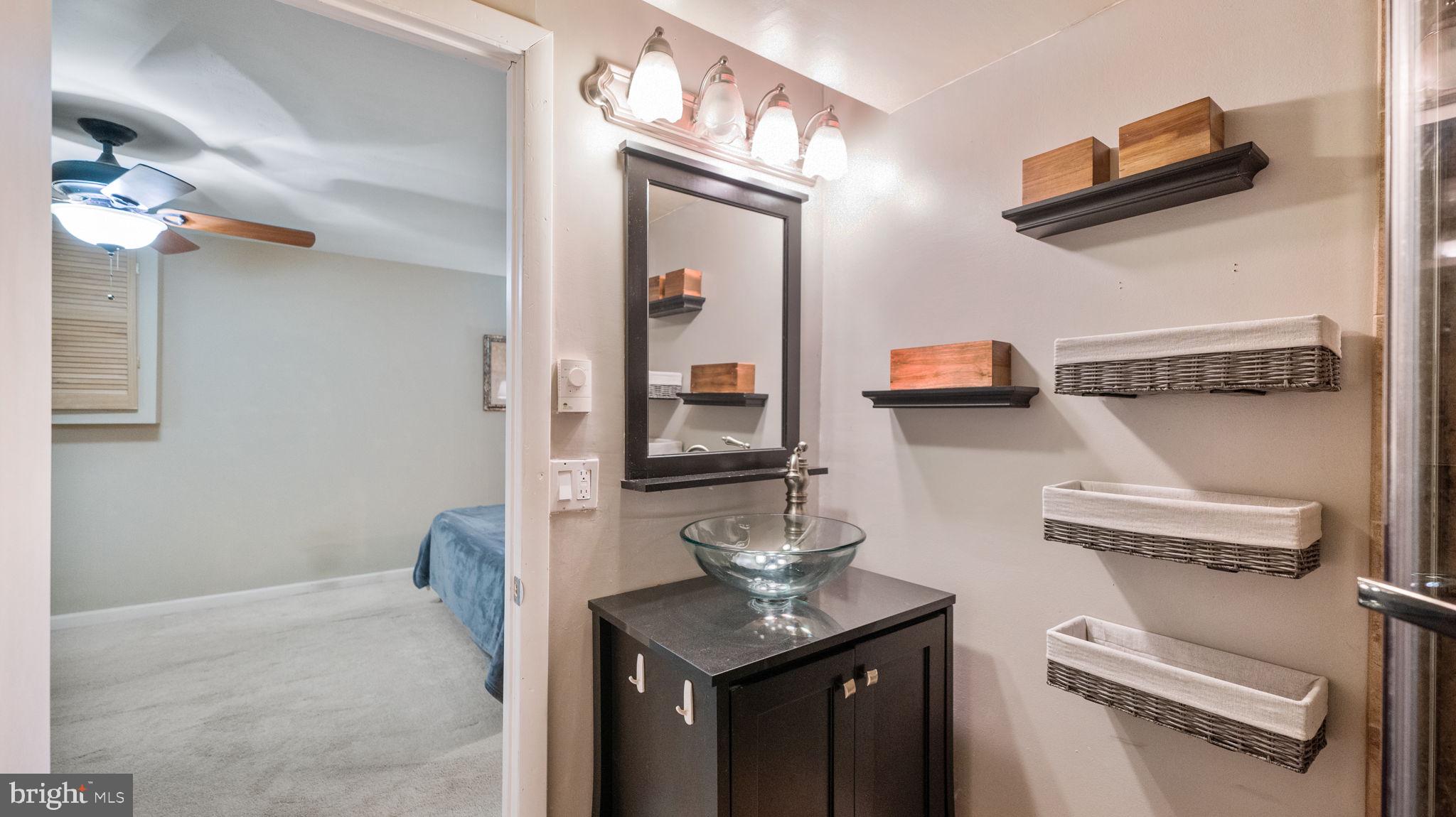 SUNNYBROOK FARMS - Residential