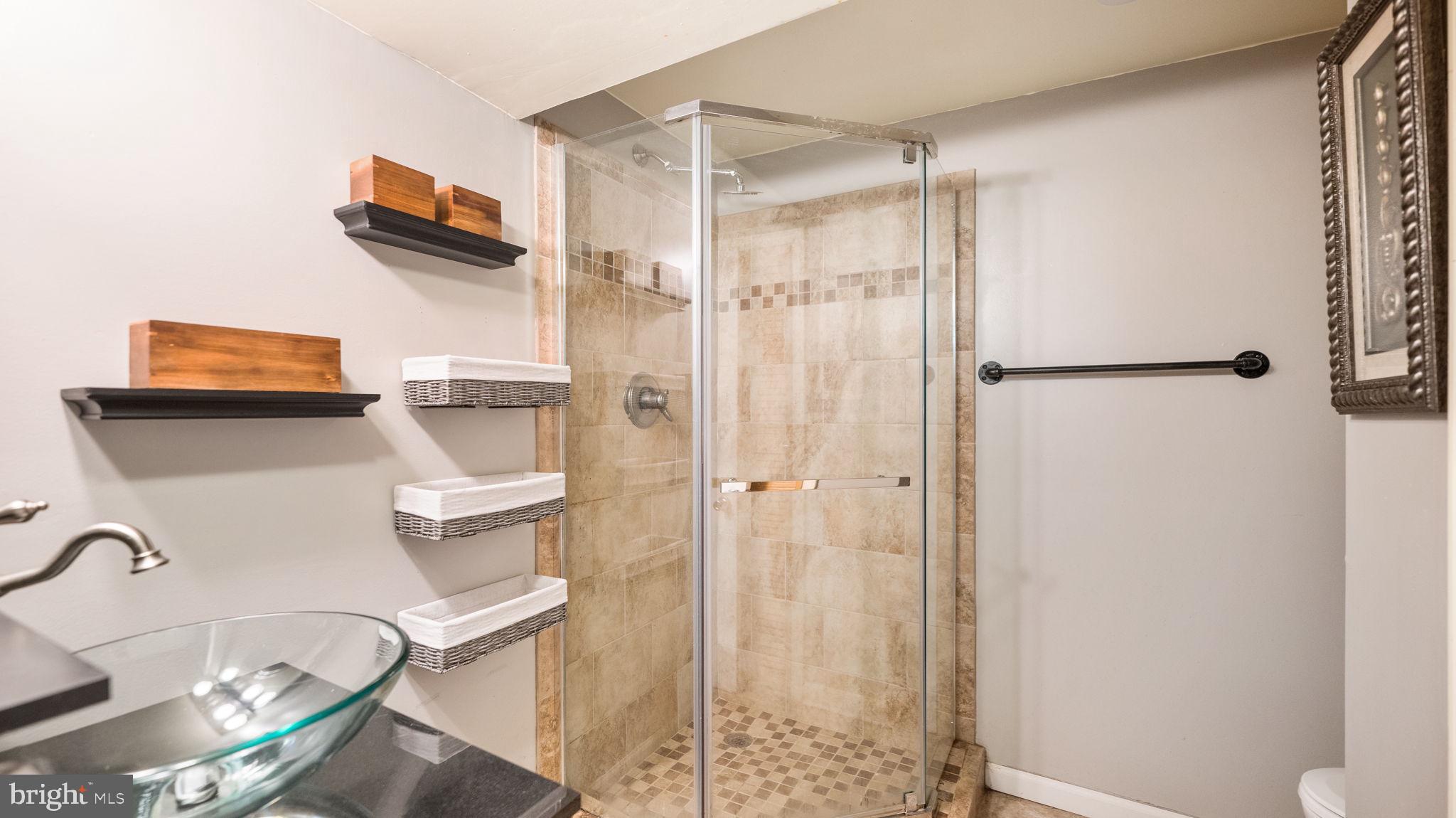 SUNNYBROOK FARMS - Residential