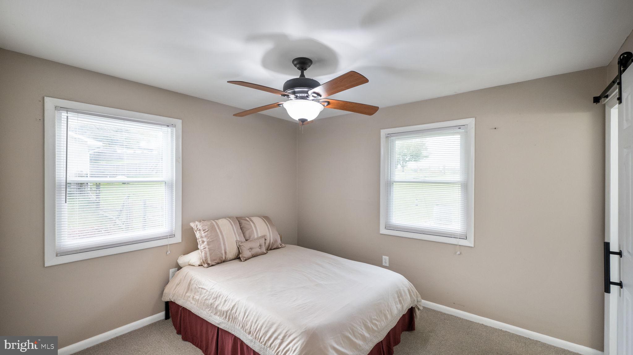 SUNNYBROOK FARMS - Residential