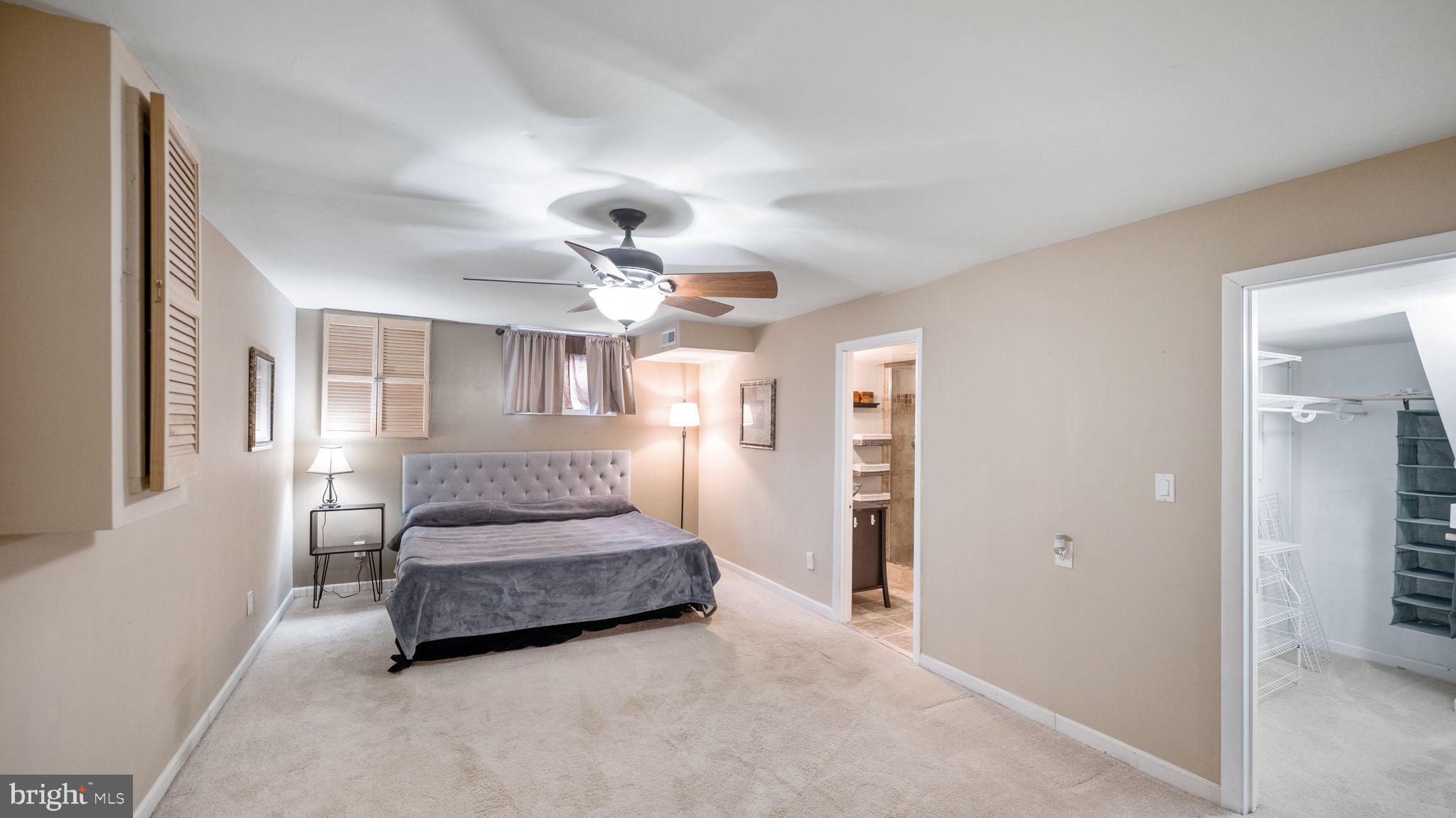 SUNNYBROOK FARMS - Residential