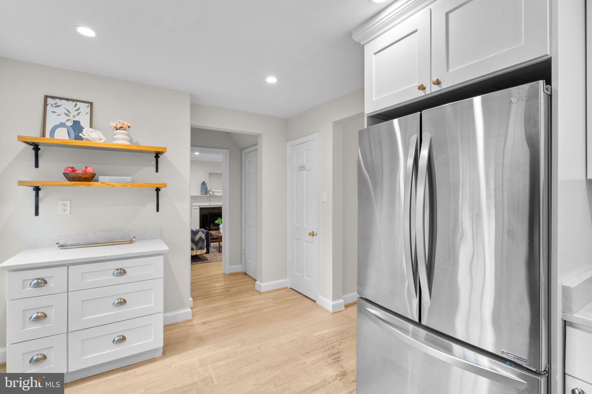 WOODSIDE FOREST - Residential