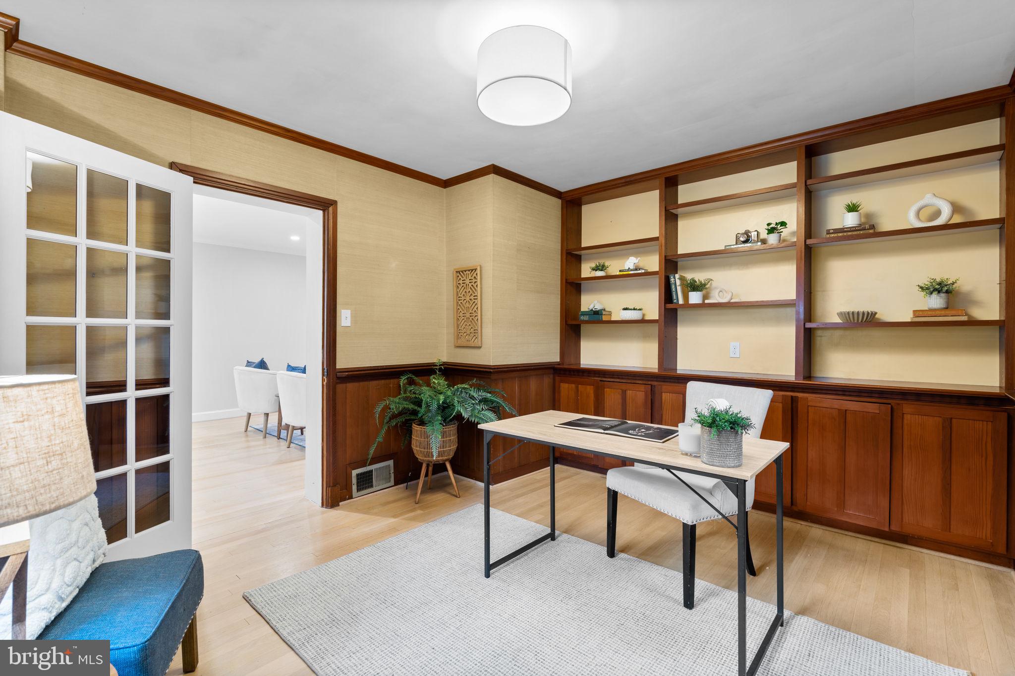 WOODSIDE FOREST - Residential