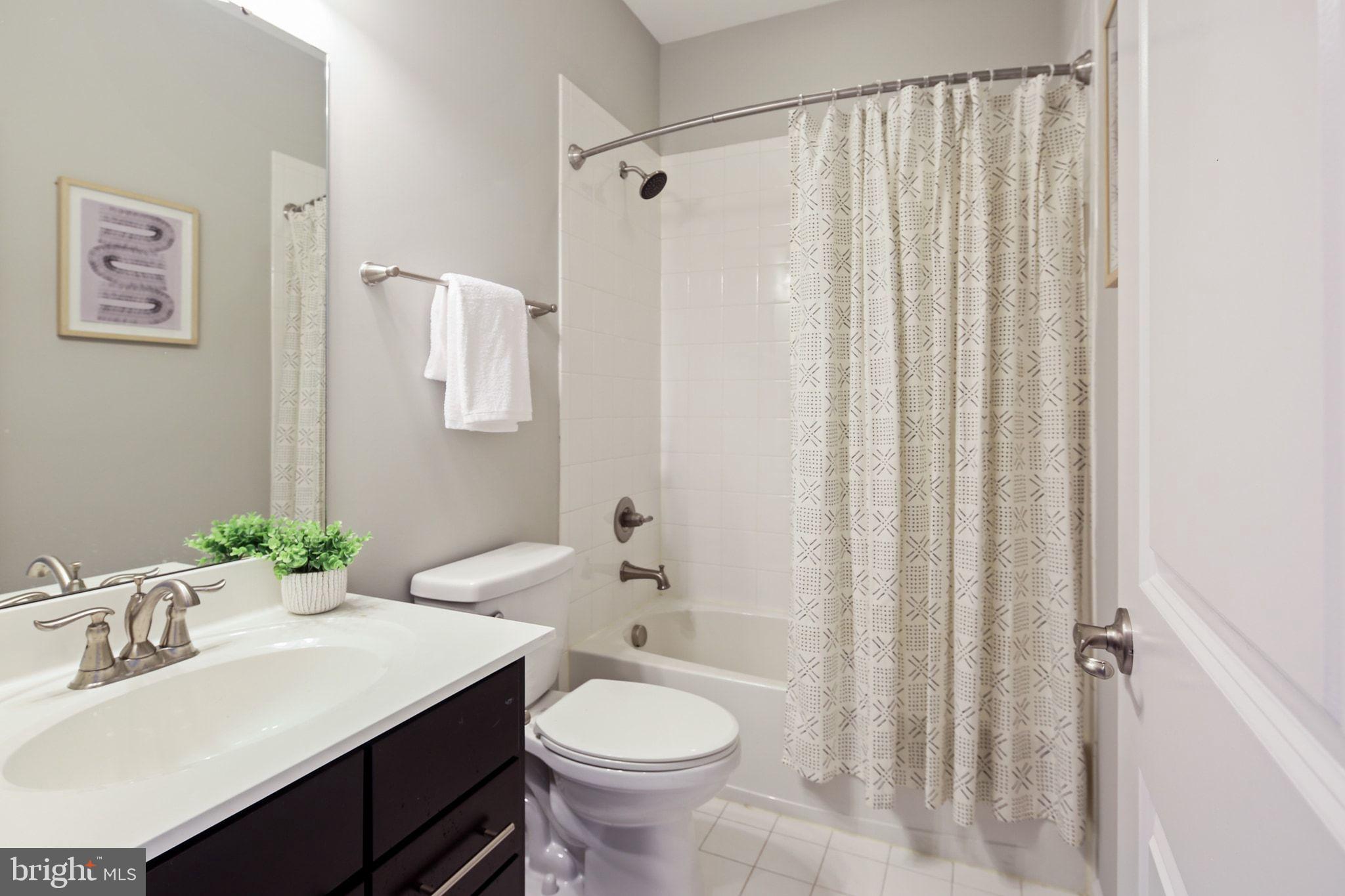 O'DONNELL SQUARE - Residential