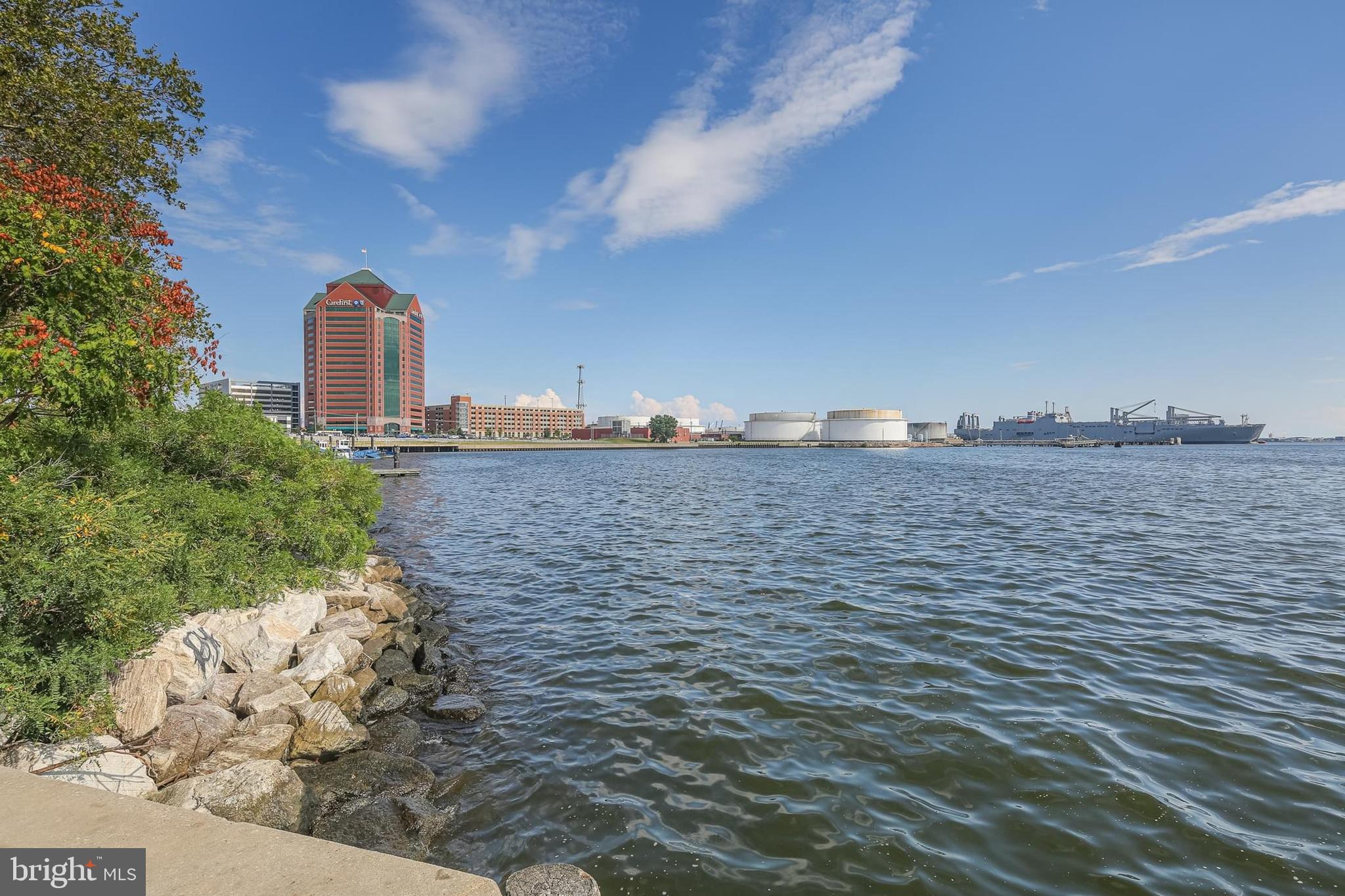 O'DONNELL SQUARE - Residential