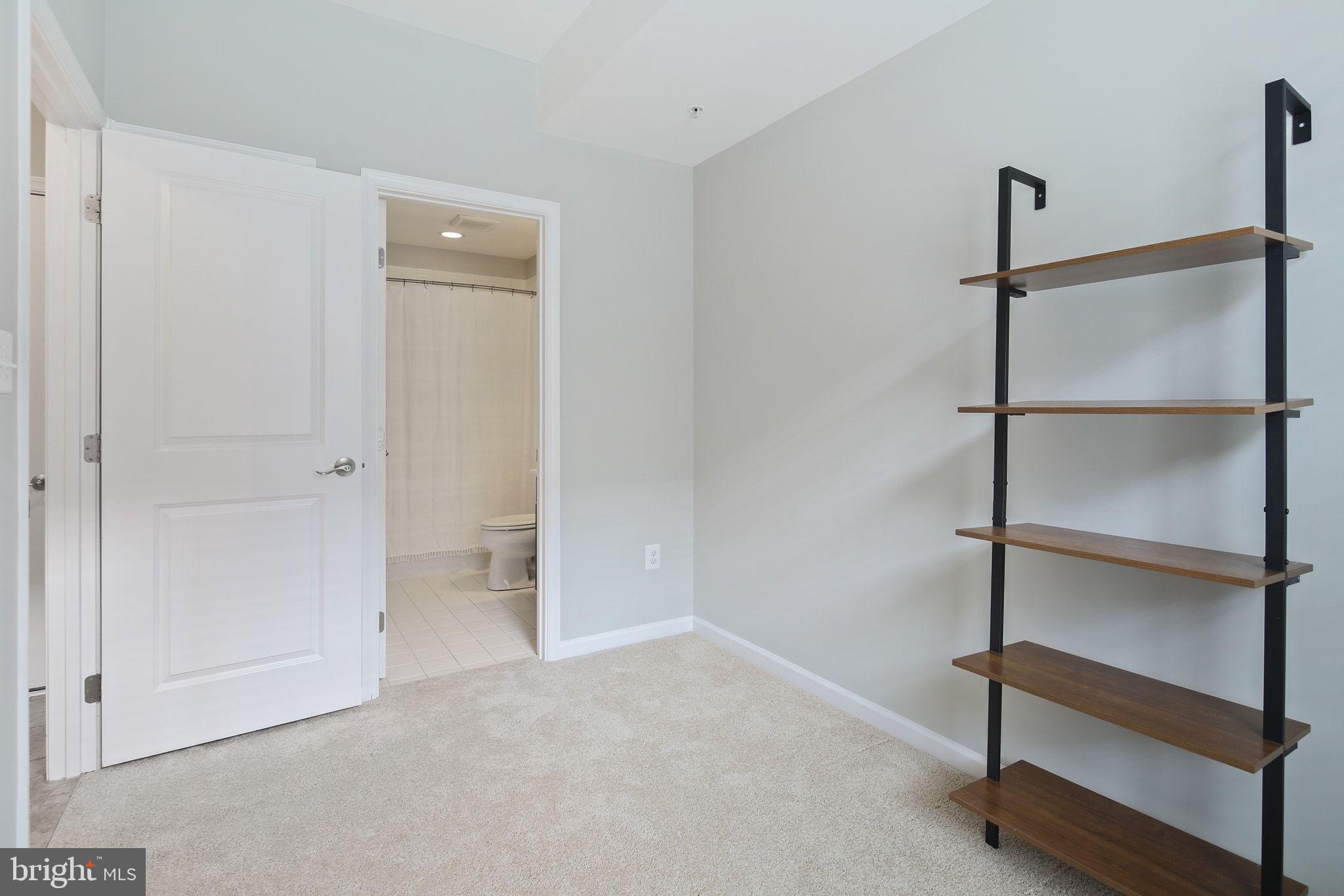 O'DONNELL SQUARE - Residential