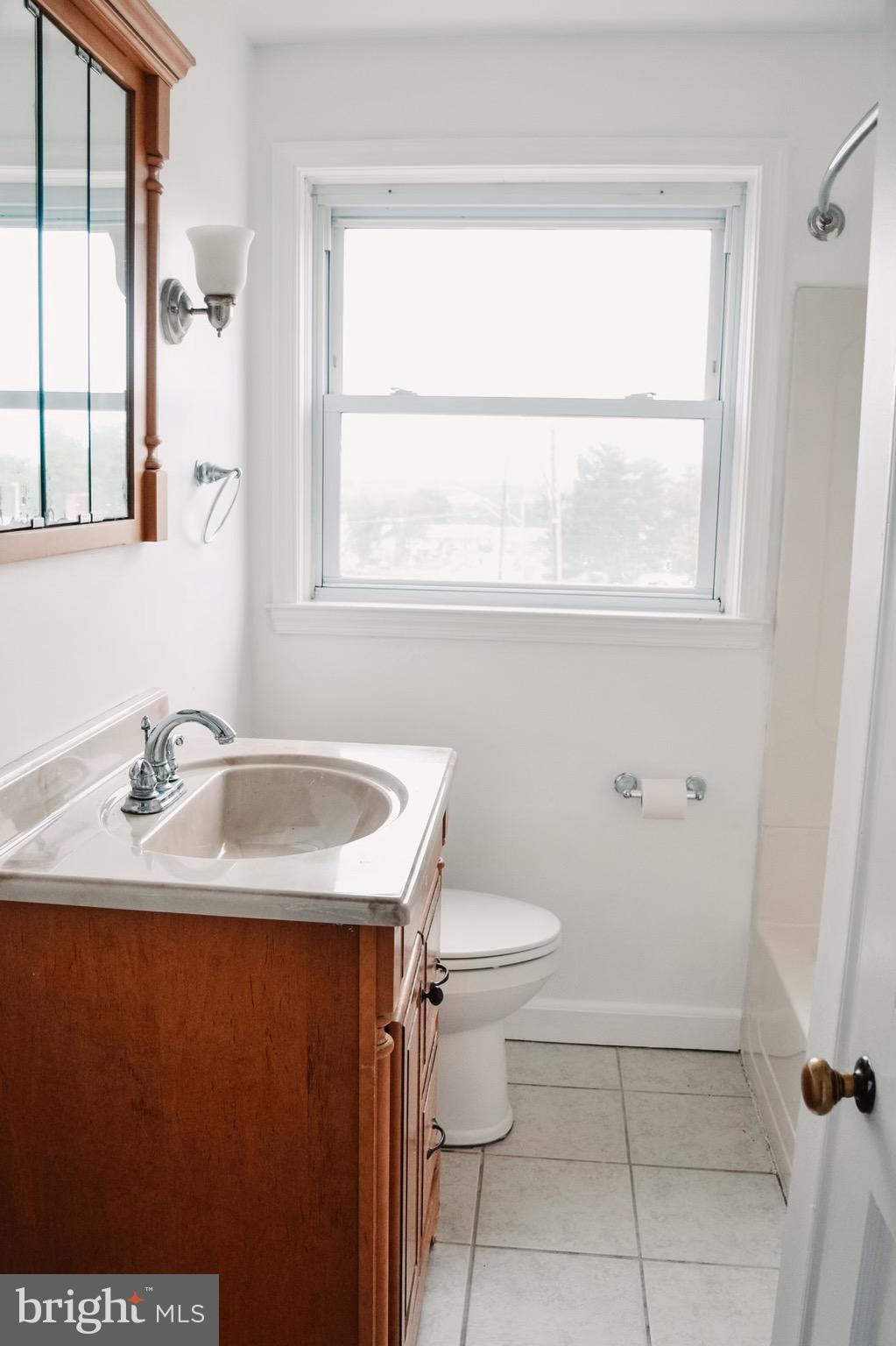 PERRY HALL - Residential