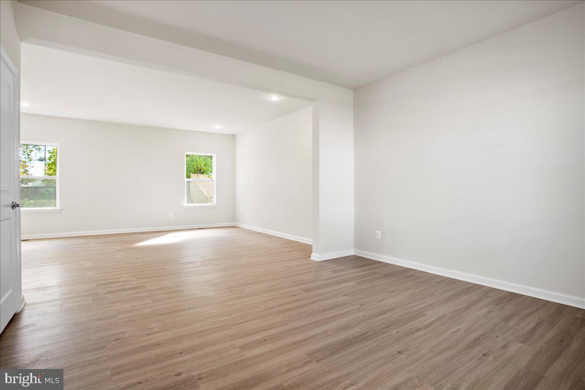 SOUTH BROOK - Residential