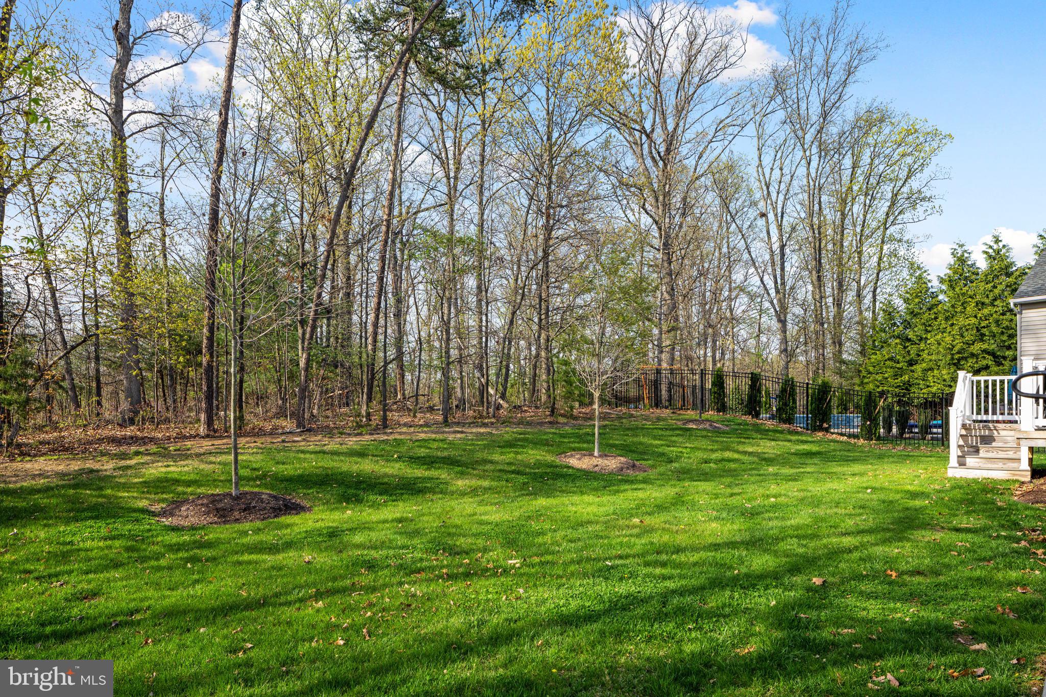 TWIN LAKES OVERLOOK - Residential