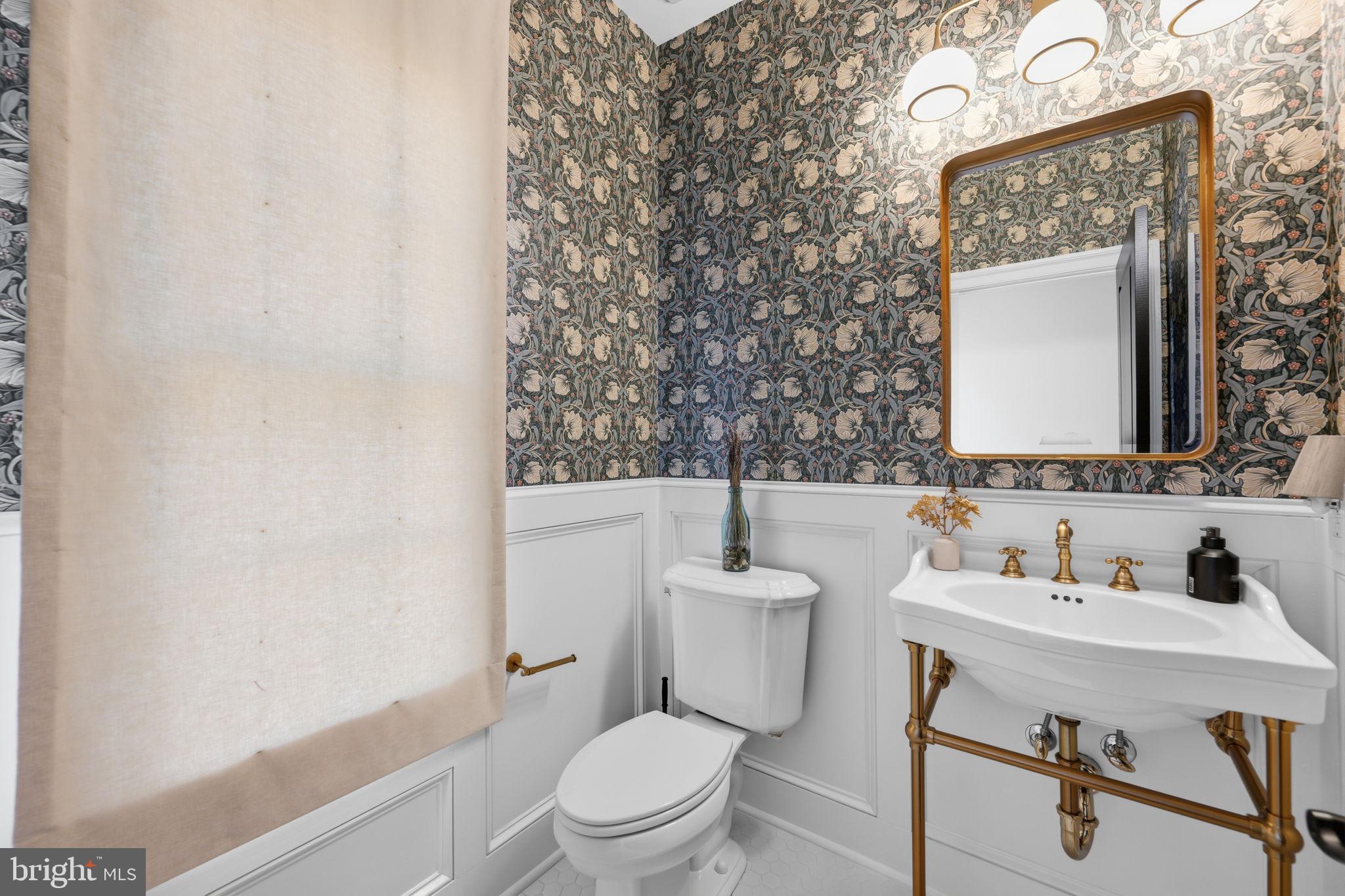 FALLSGROVE - Residential