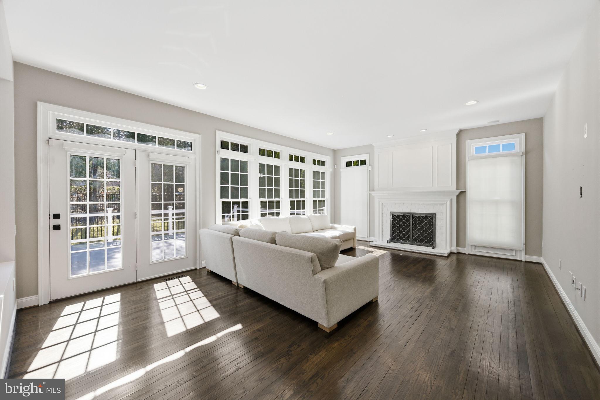 FALLSGROVE - Residential