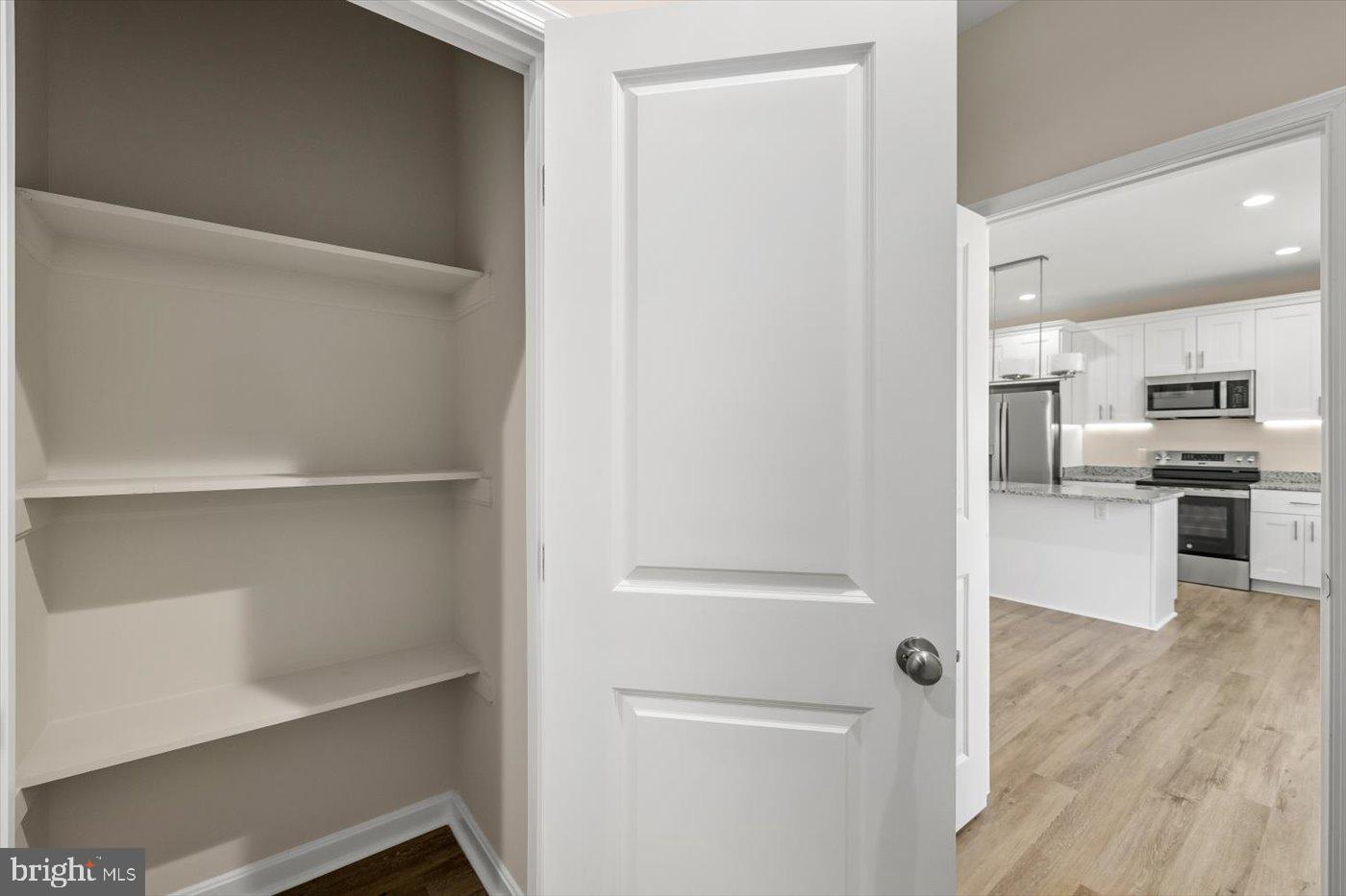 CABIN POINT / GLEBE HARBOR - Residential