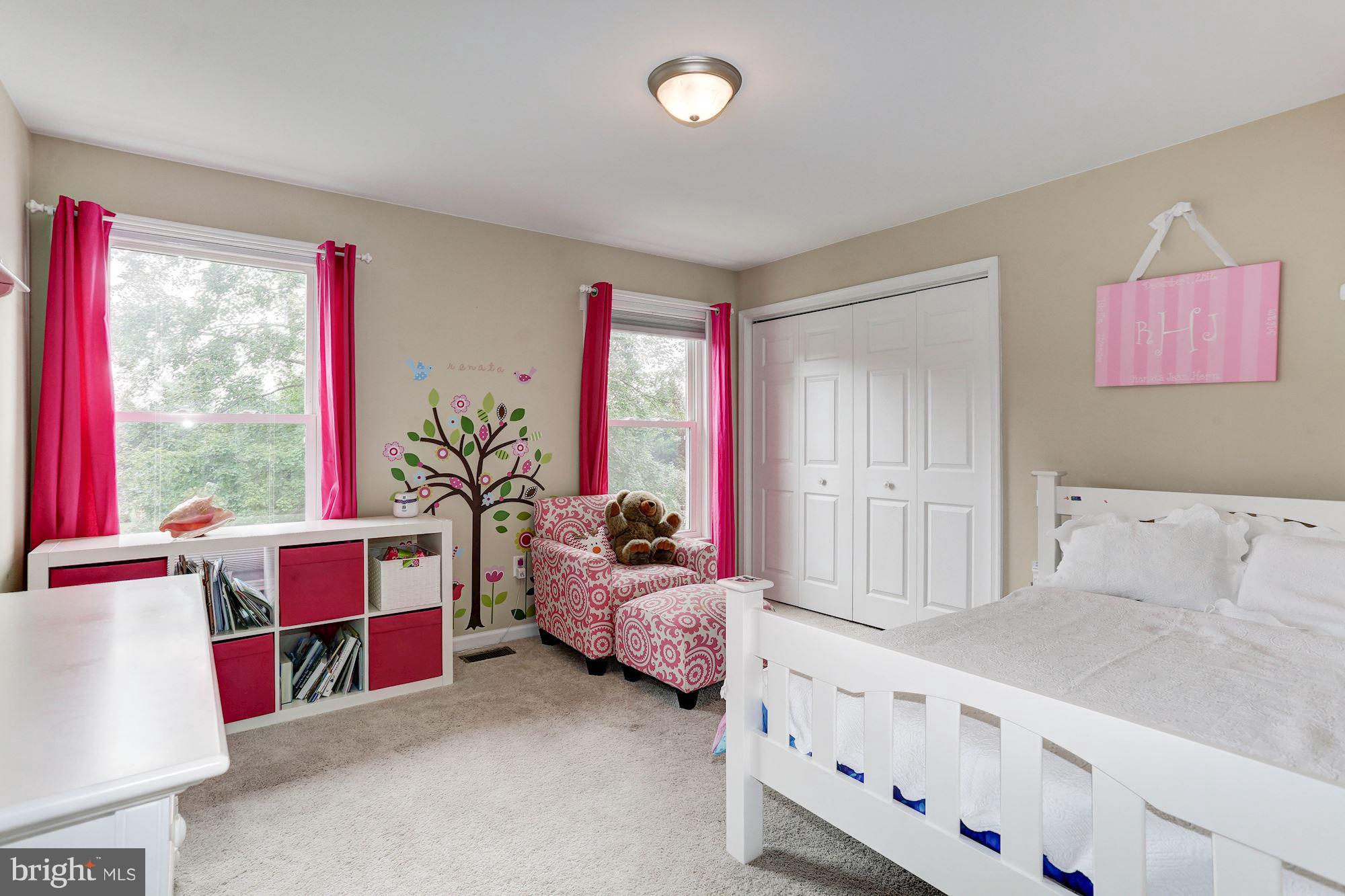 NORBECK KNOLLS - Residential