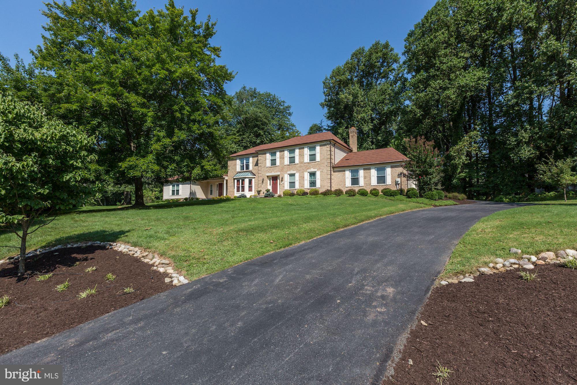 NORBECK KNOLLS - Residential