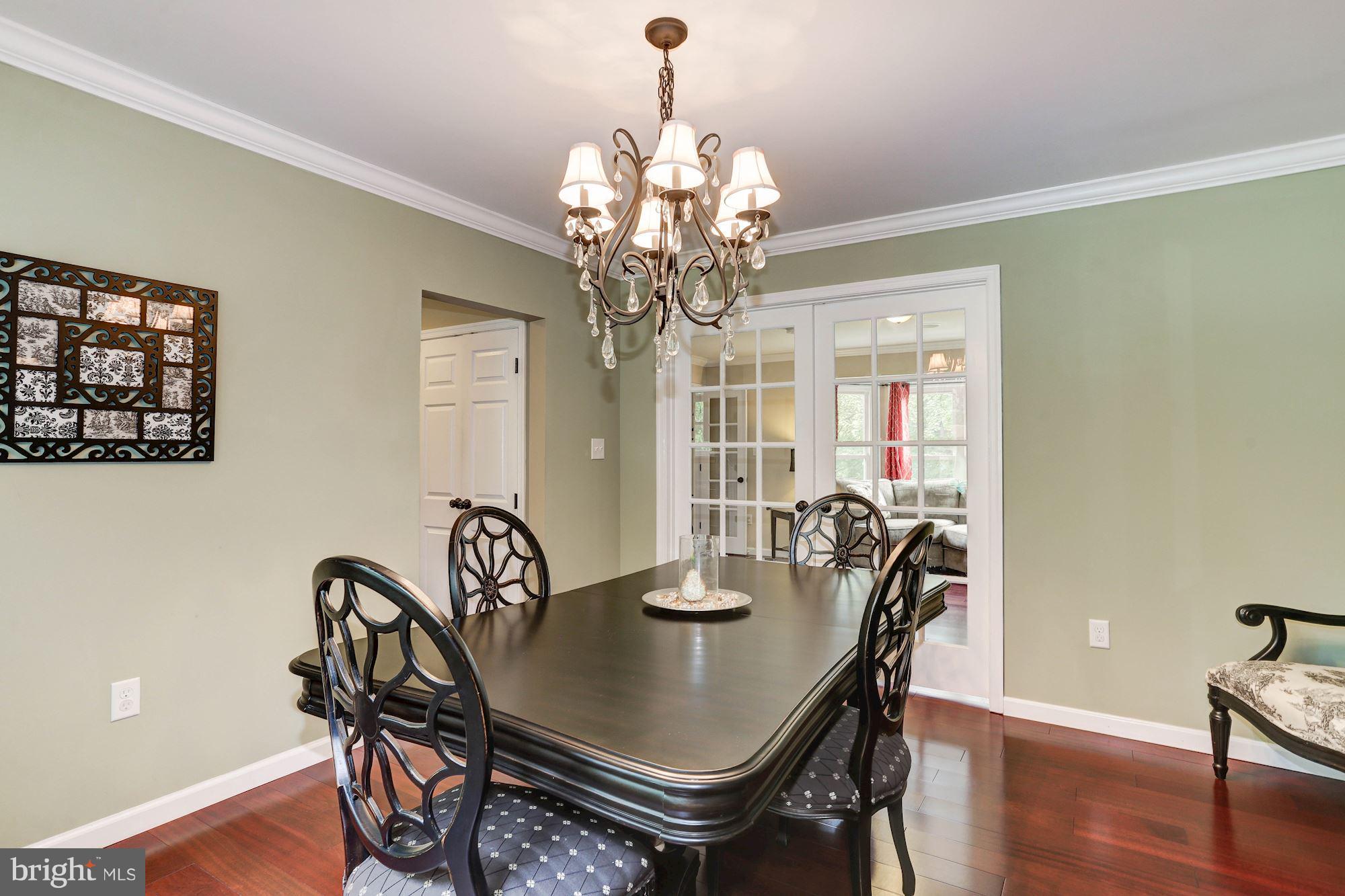 NORBECK KNOLLS - Residential