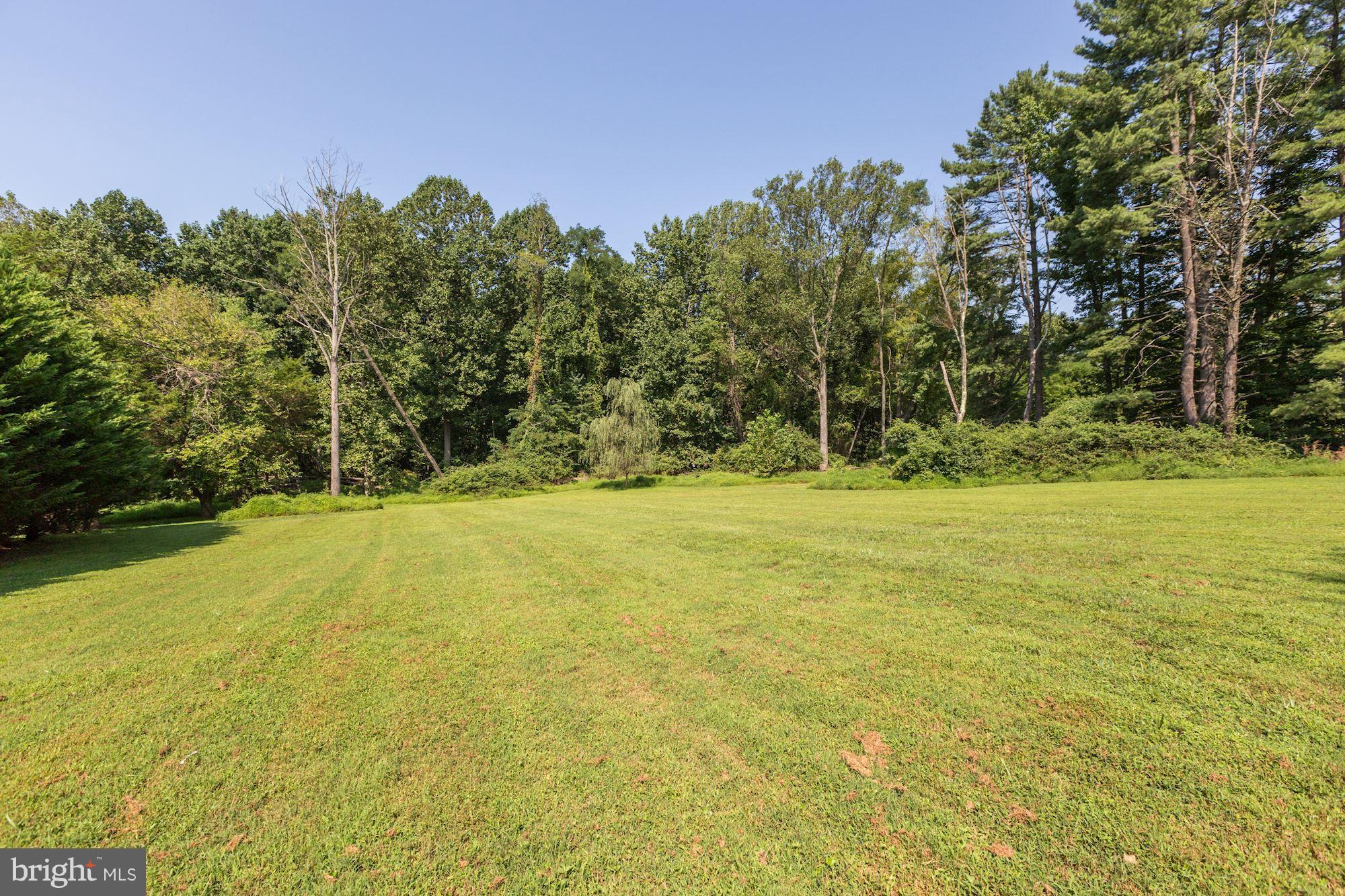 NORBECK KNOLLS - Residential