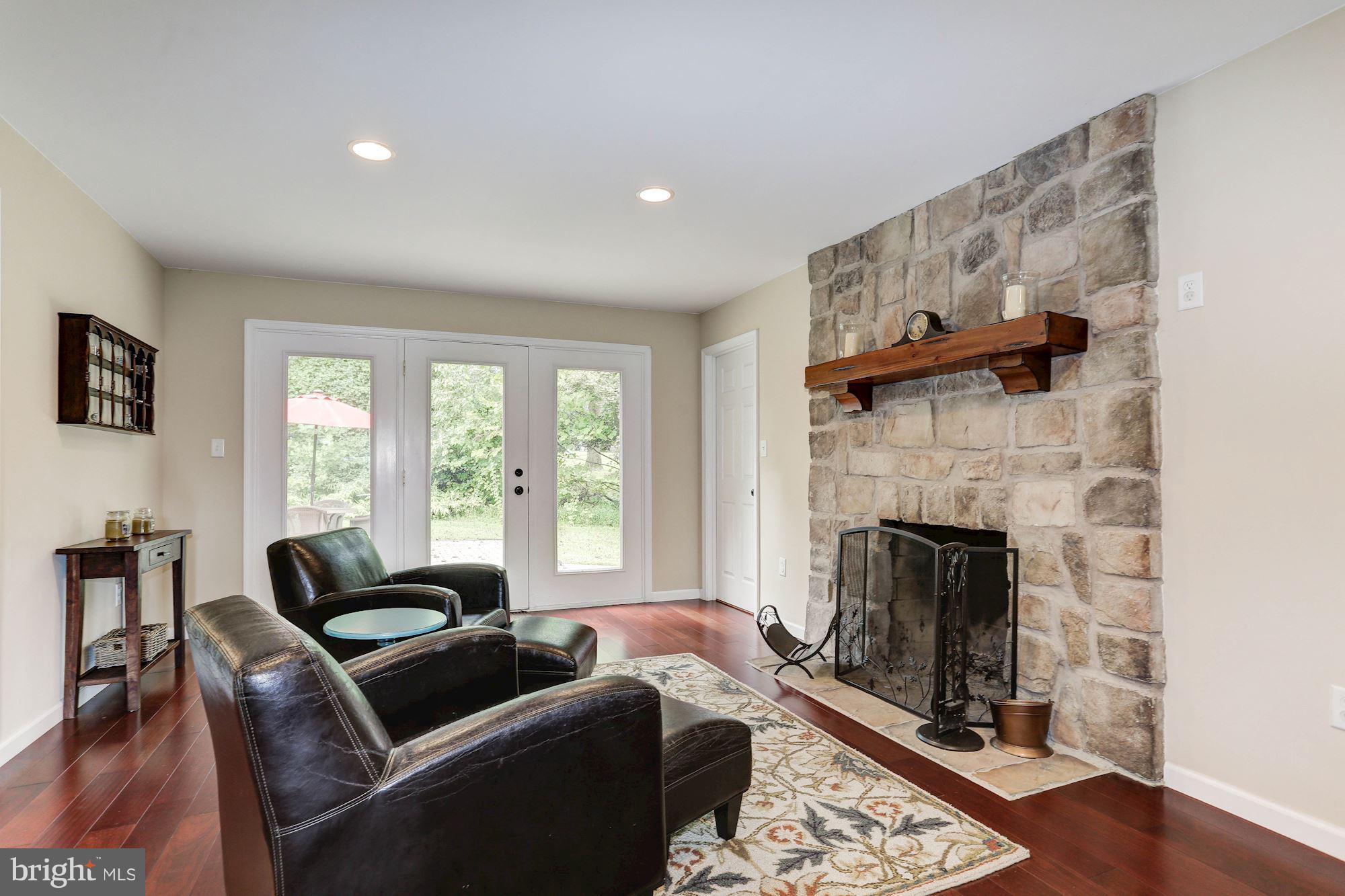 NORBECK KNOLLS - Residential