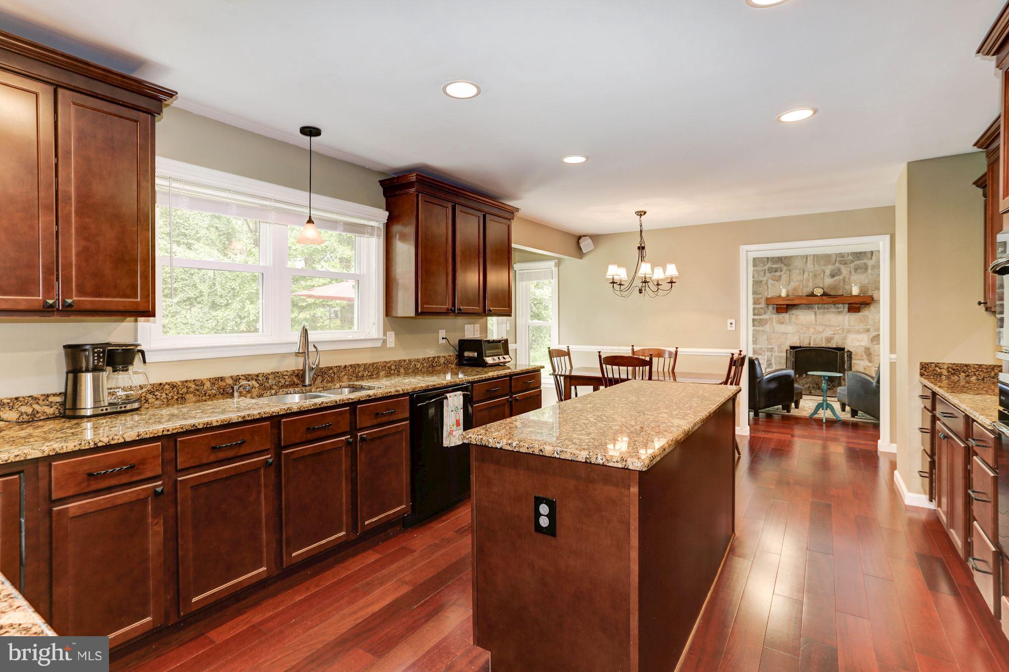 NORBECK KNOLLS - Residential