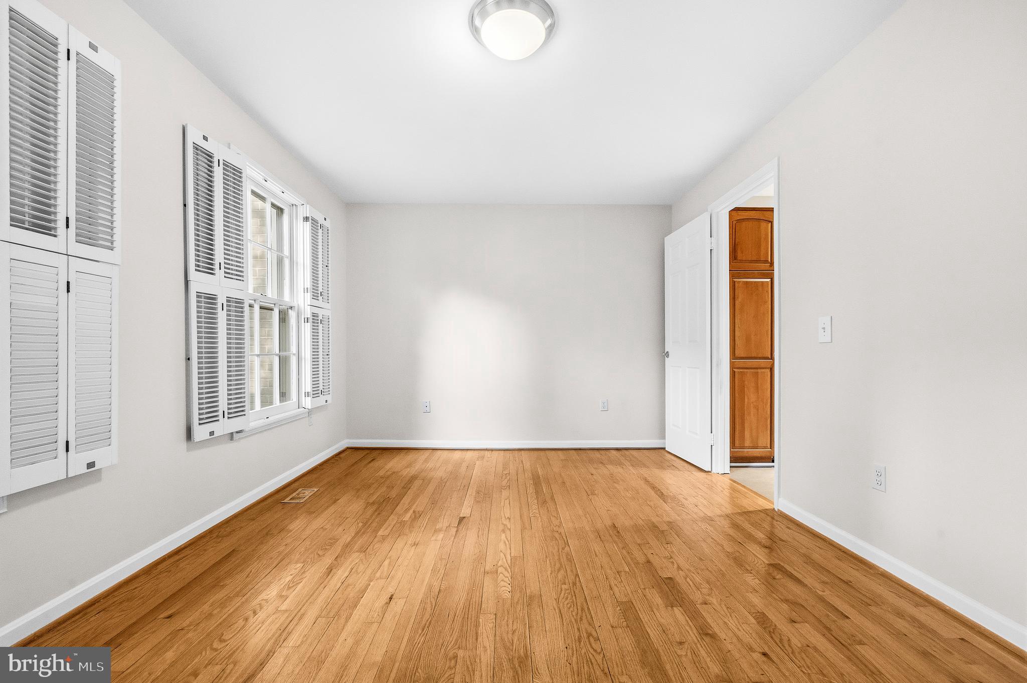 4533 4TH ROAD N