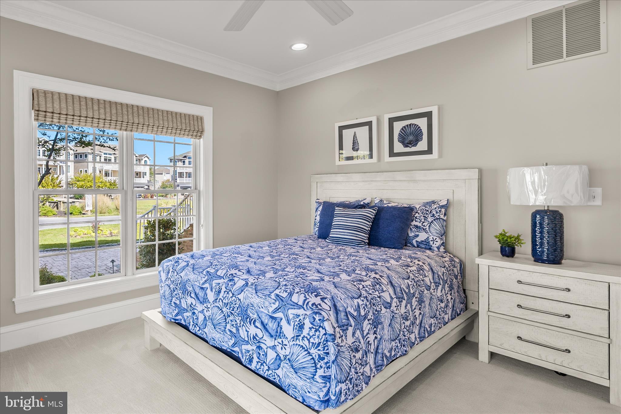 SEAPOINTE - Residential