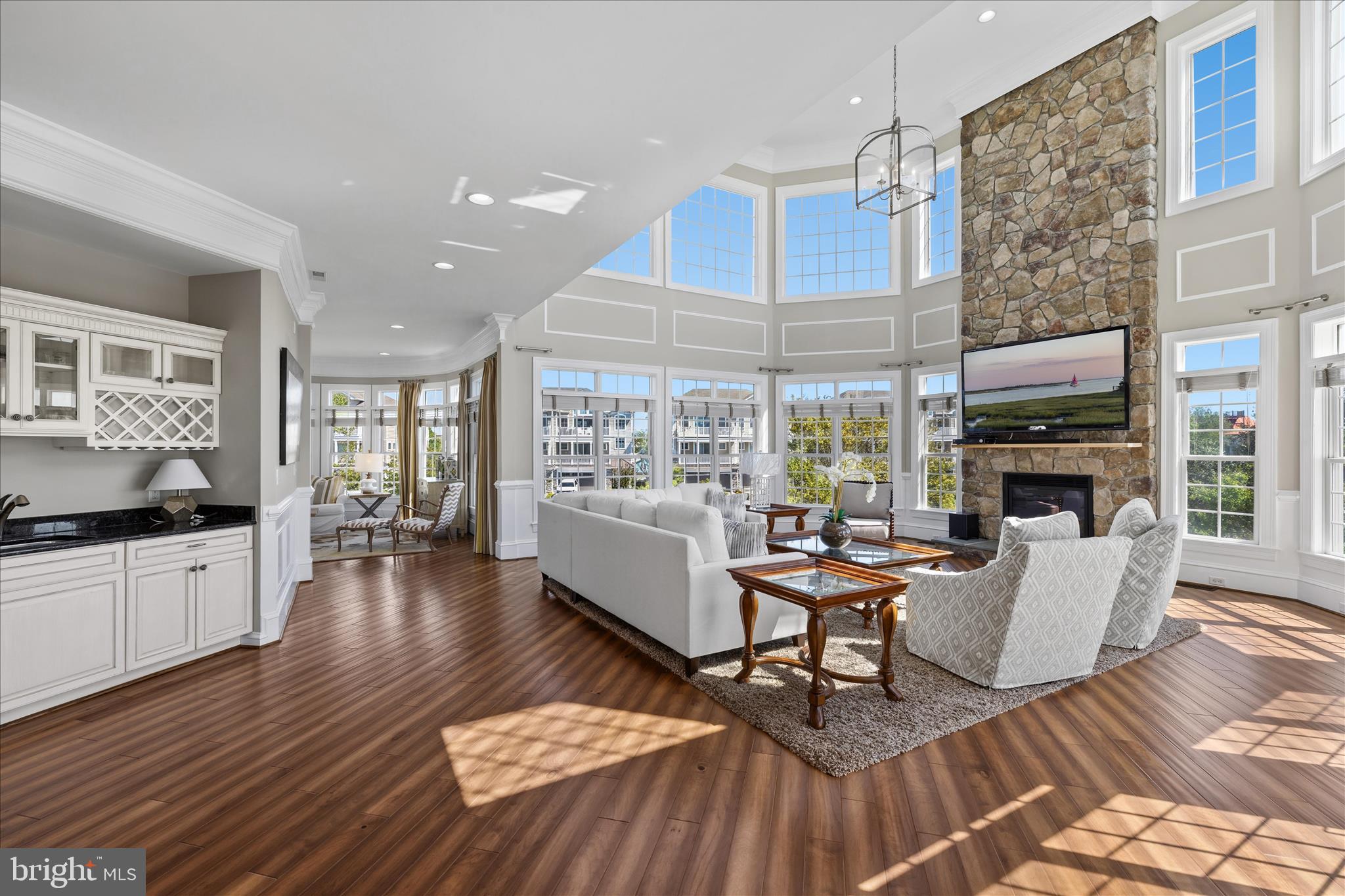 SEAPOINTE - Residential