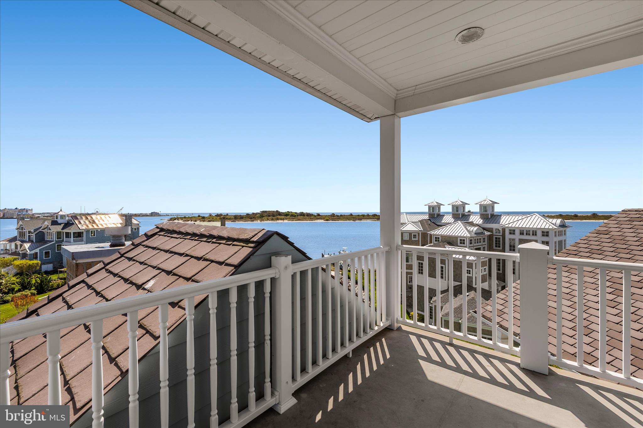 SEAPOINTE - Residential