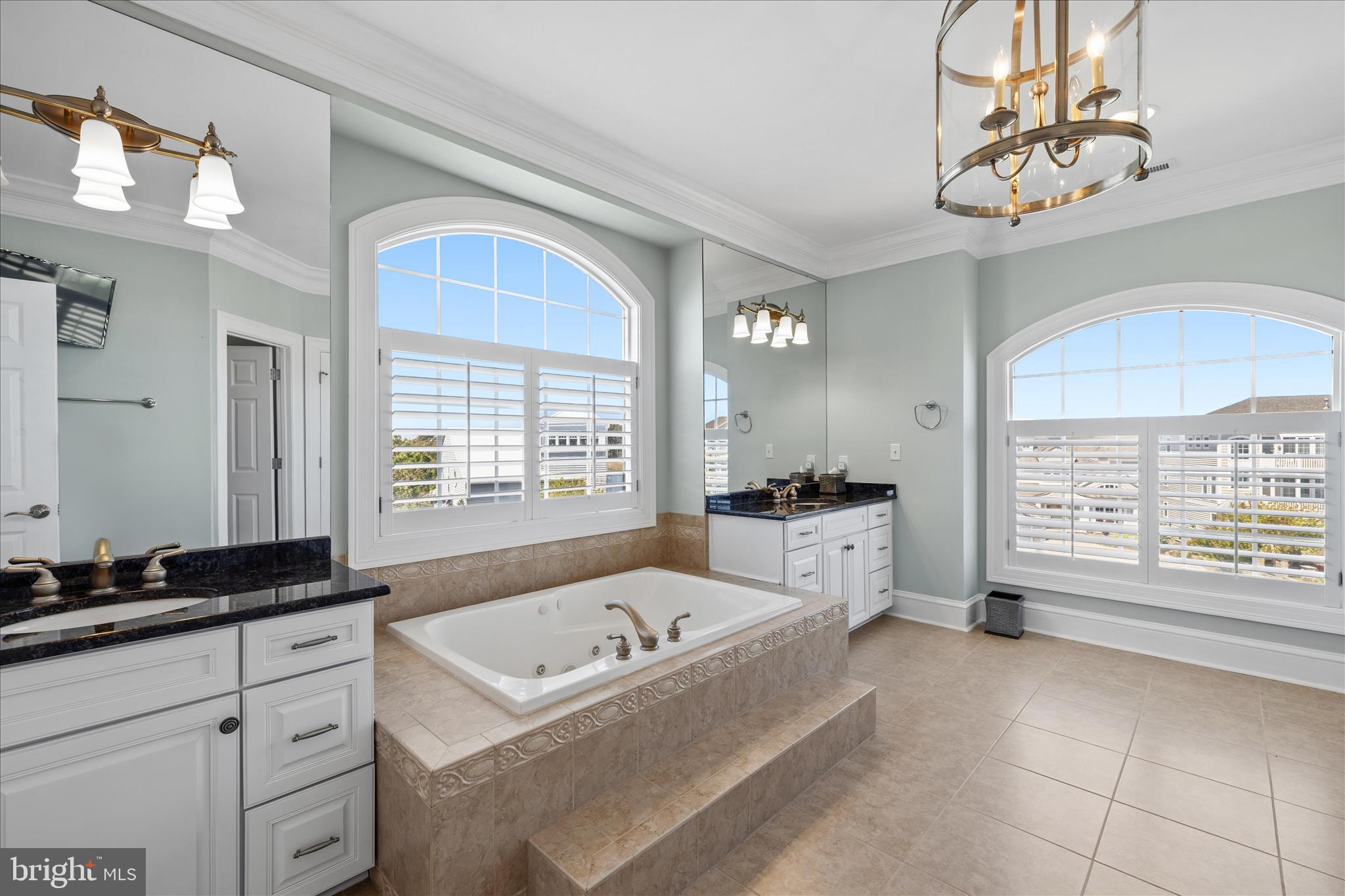 SEAPOINTE - Residential