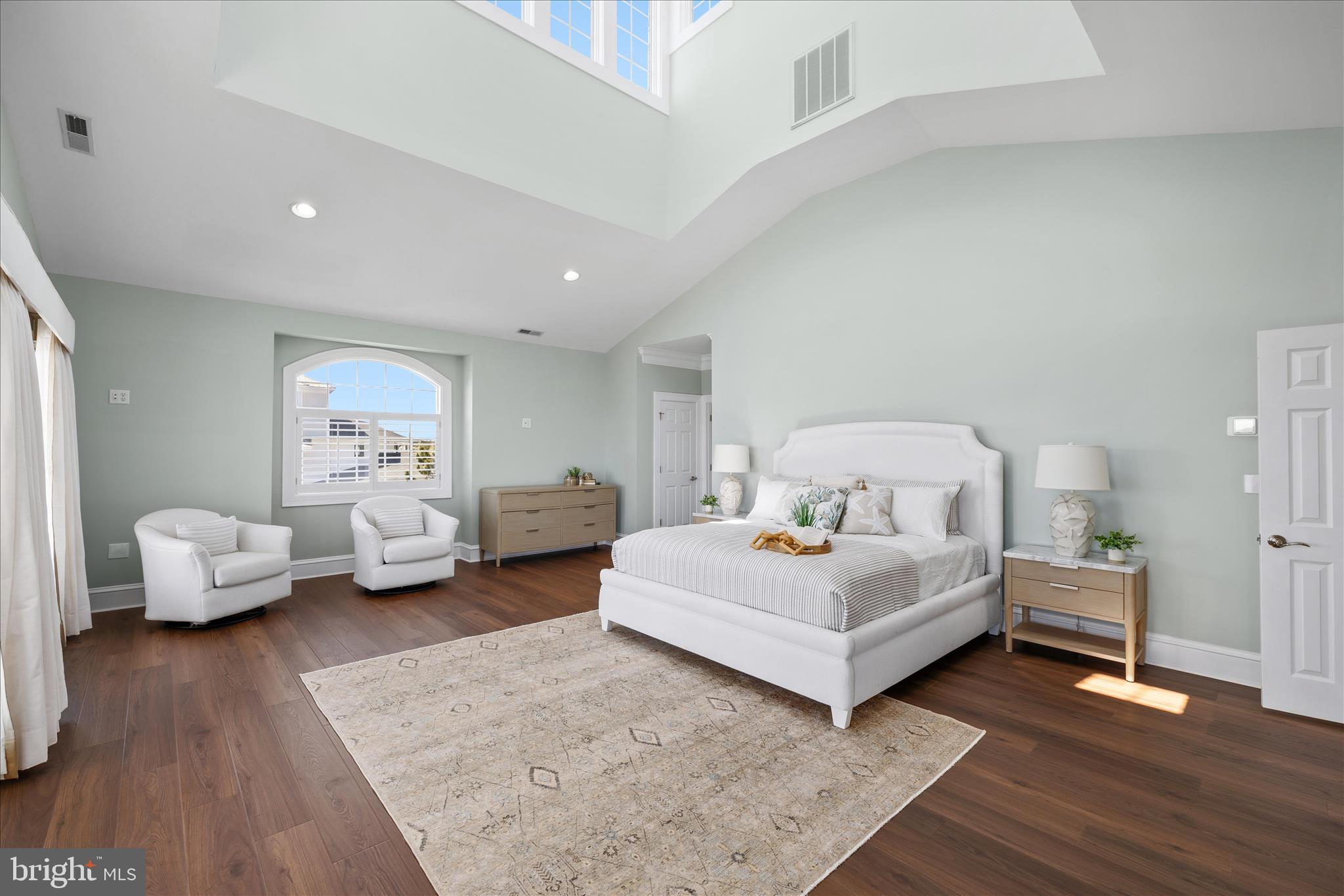 SEAPOINTE - Residential