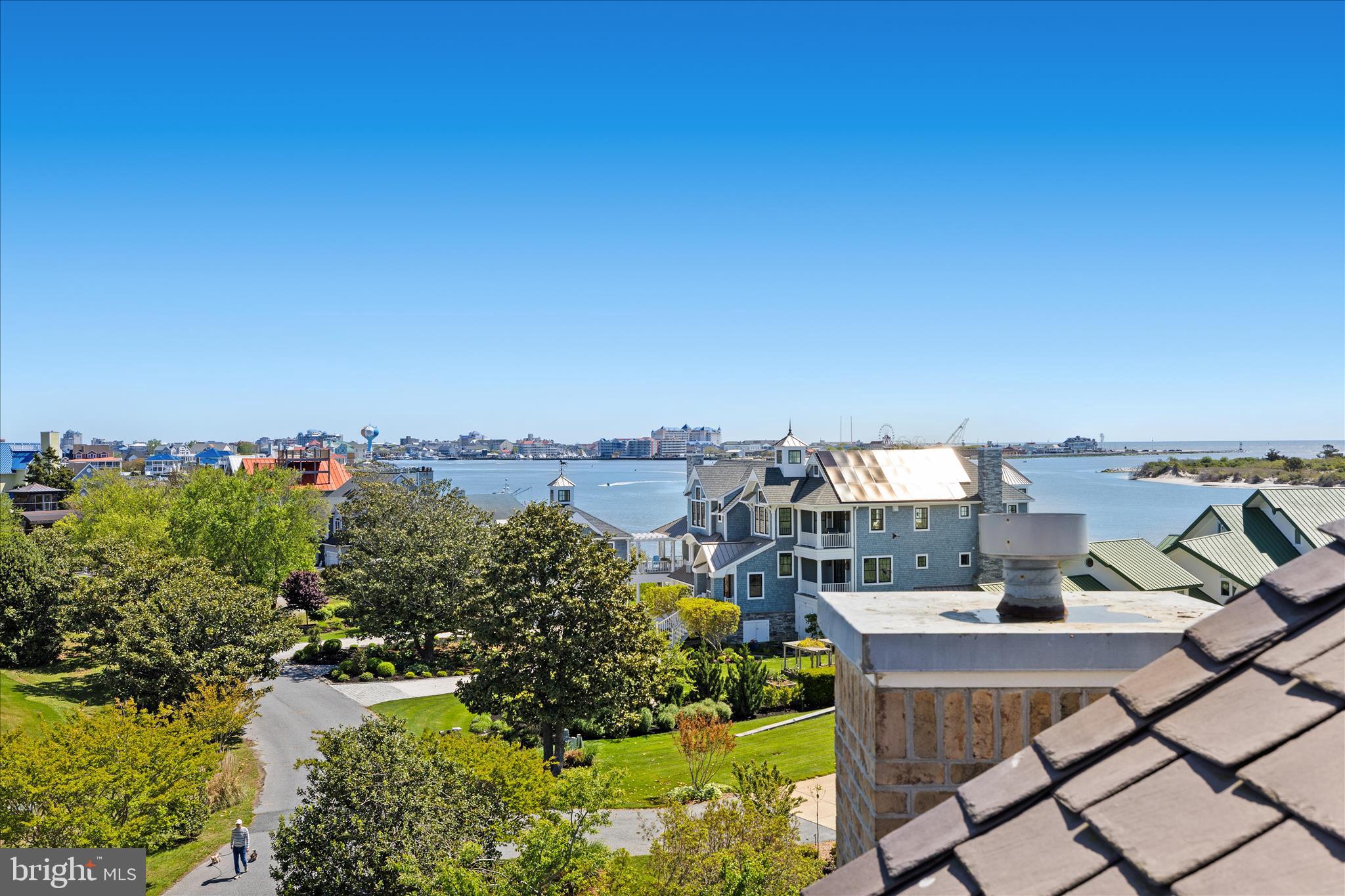 SEAPOINTE - Residential