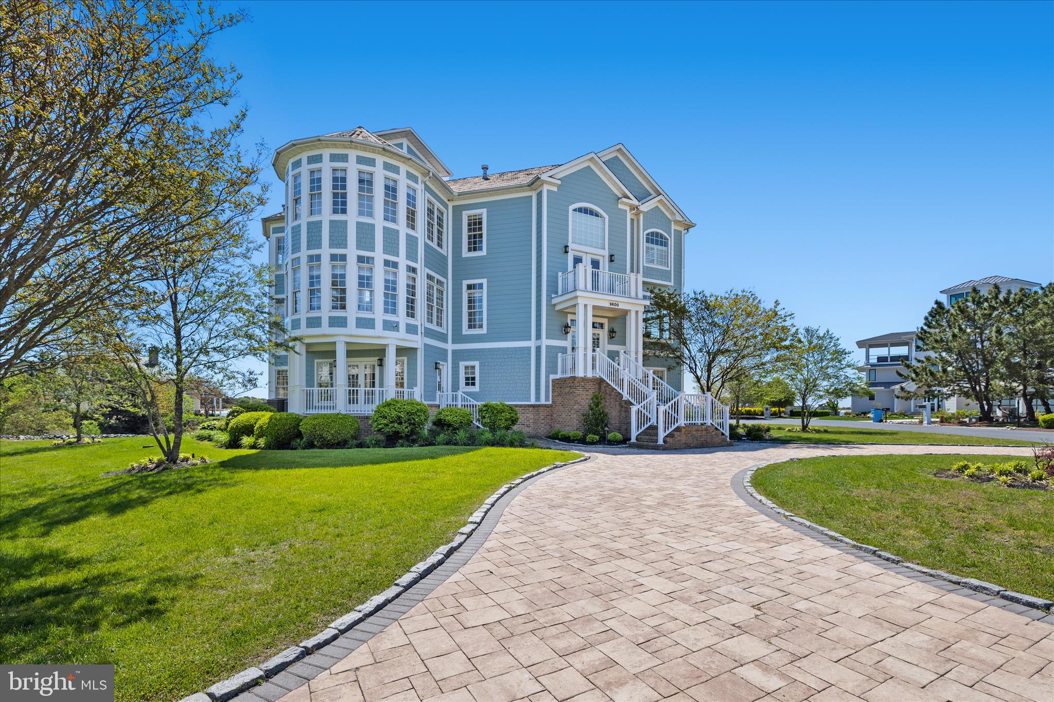 SEAPOINTE - Residential