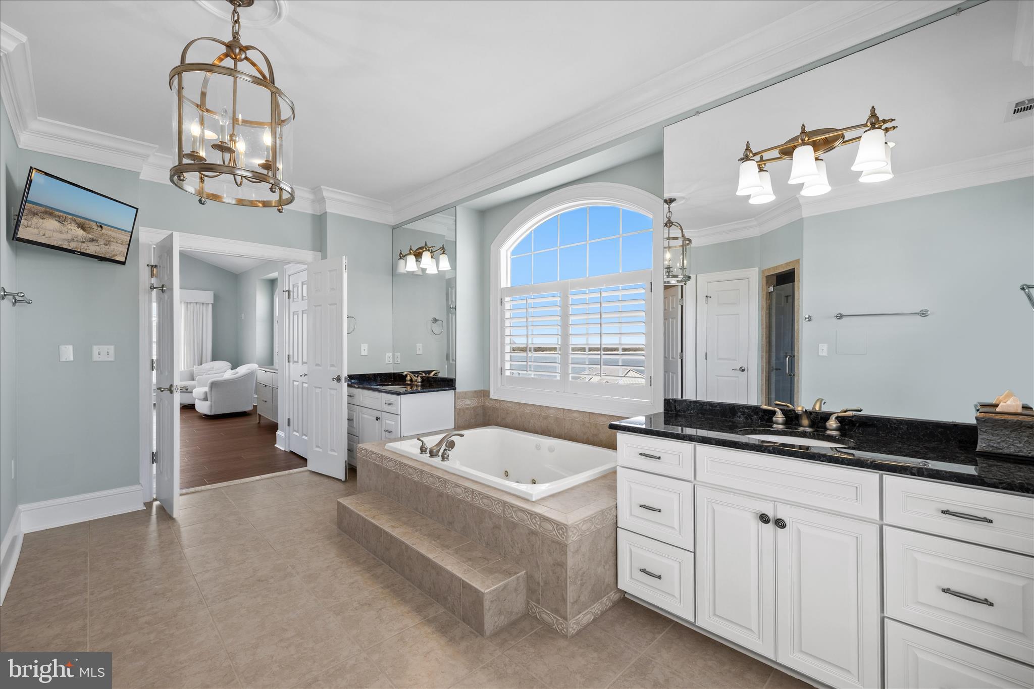SEAPOINTE - Residential