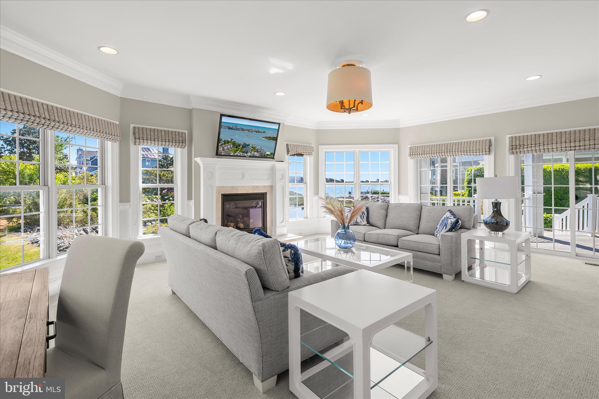 SEAPOINTE - Residential
