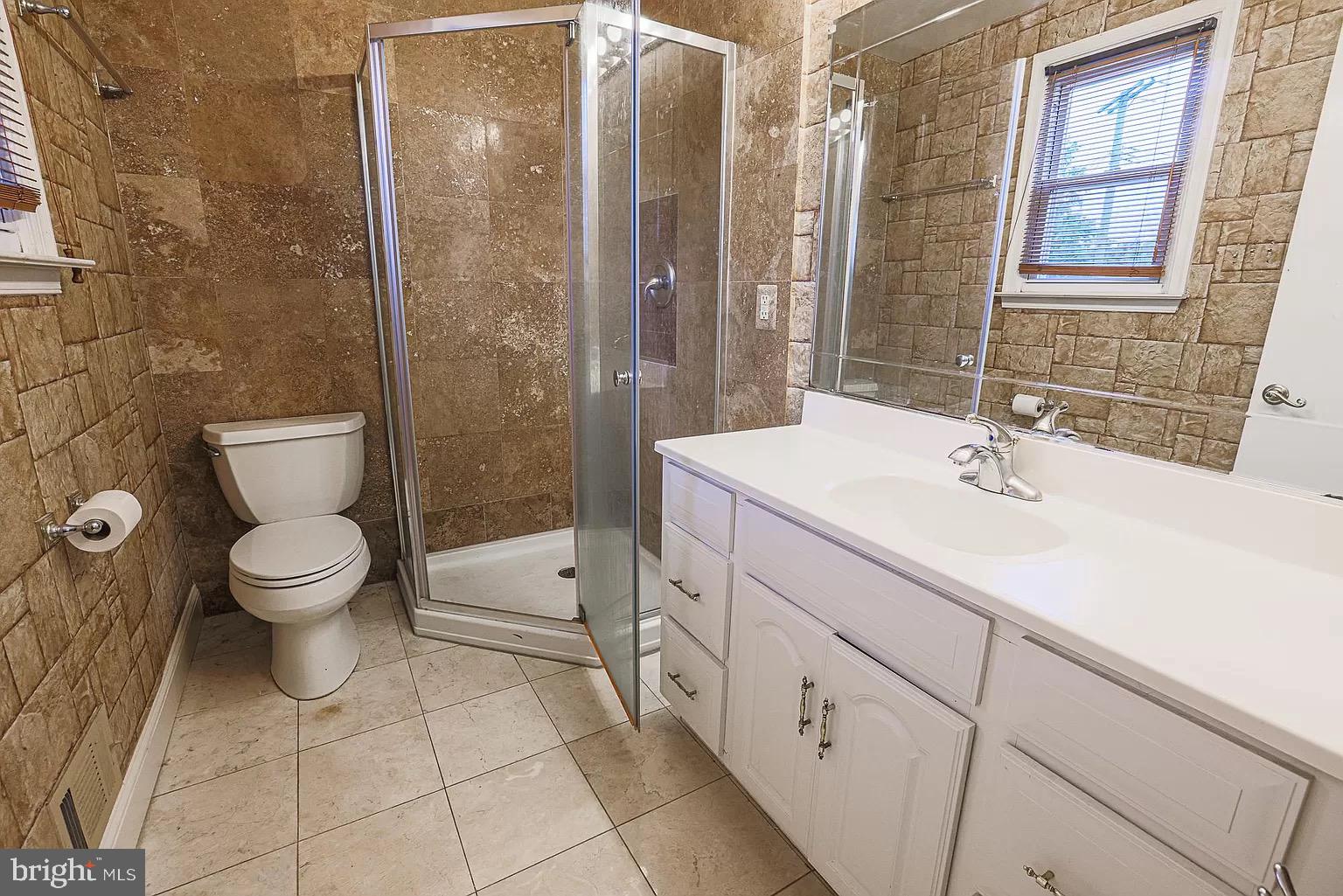 PIKESVILLE - Residential Lease