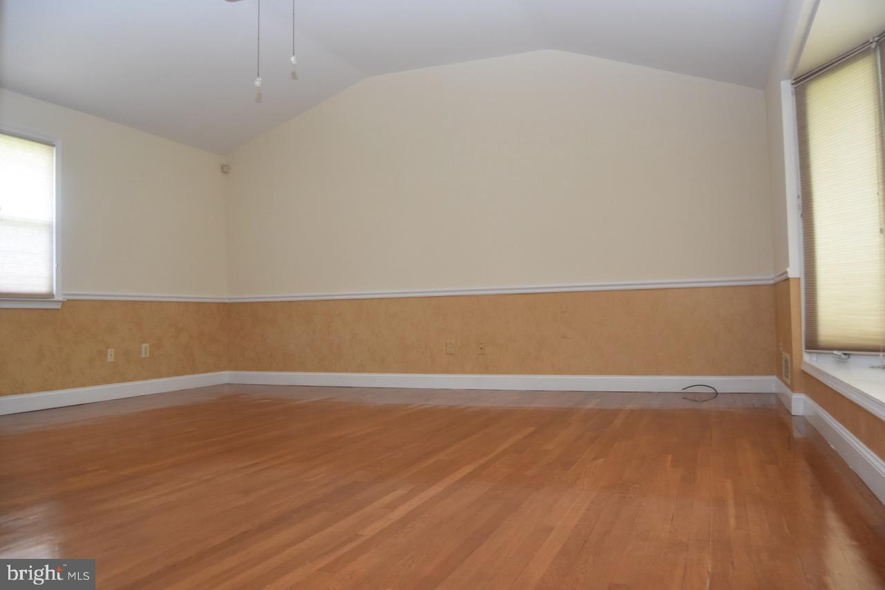 PIKESVILLE - Residential Lease