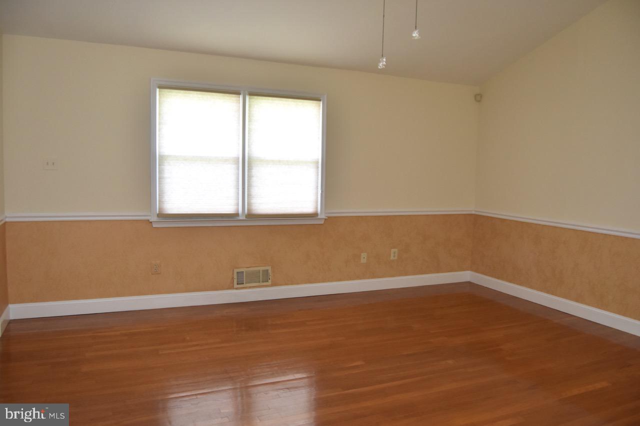 PIKESVILLE - Residential Lease